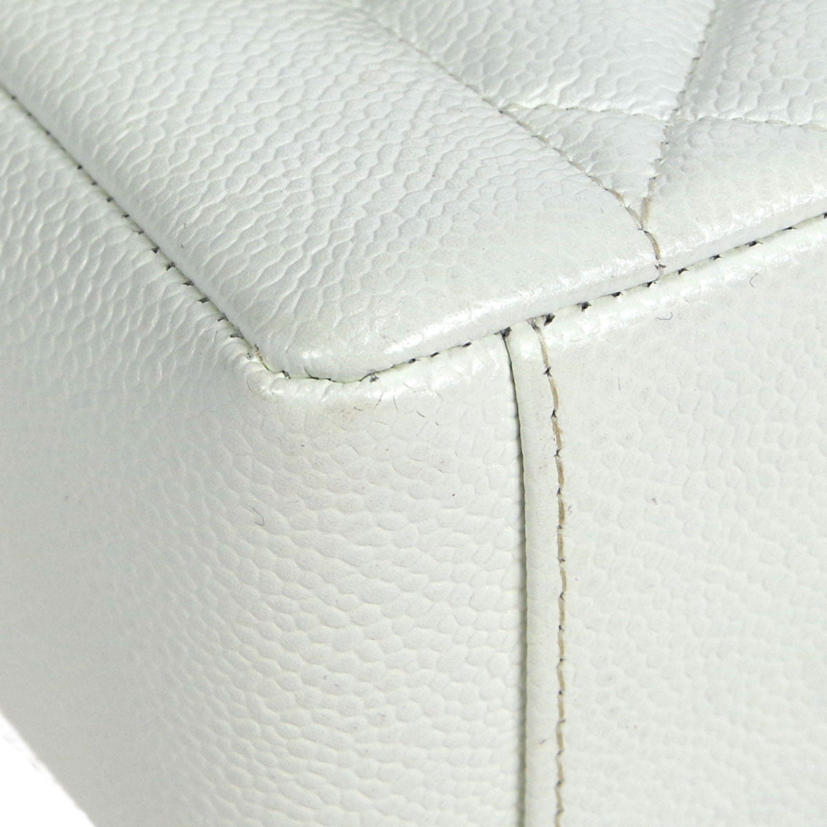 Luxury Chanel * 1997-1999 Medium Diana Chain Shoulder Bag White Caviar