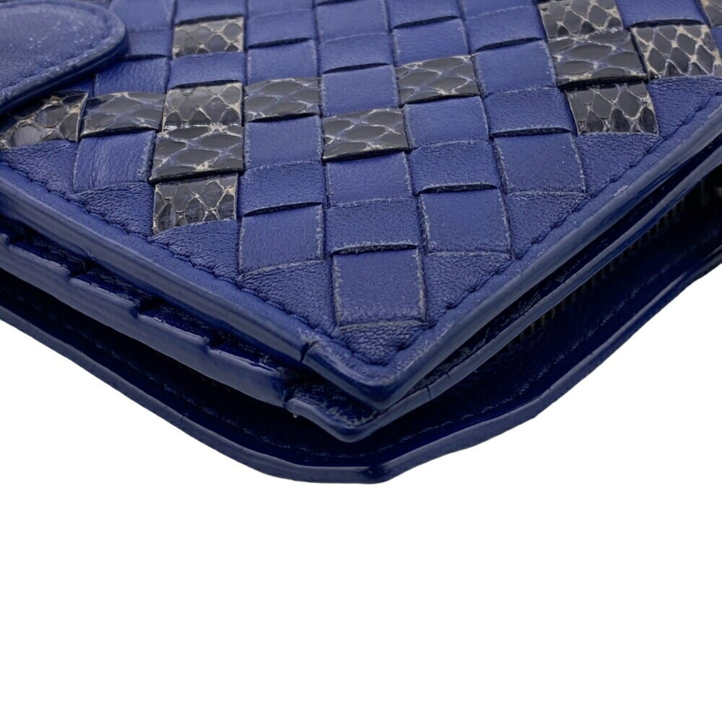 Luxury Bottega Veneta  Leather Wallet (Bi-Fold) ()