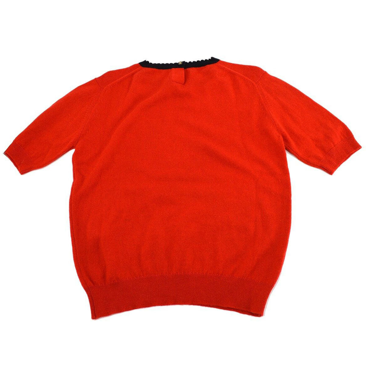 Luxury Chanel trimmed neck cashmere T-shirt