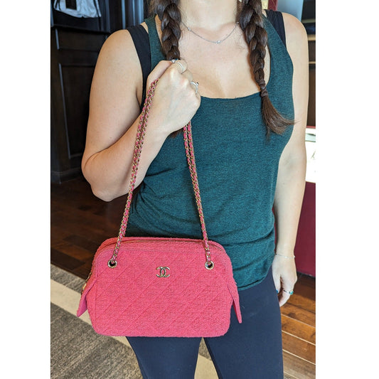 Luxury Chanel Pink Quilted Tweed CC Camera Case