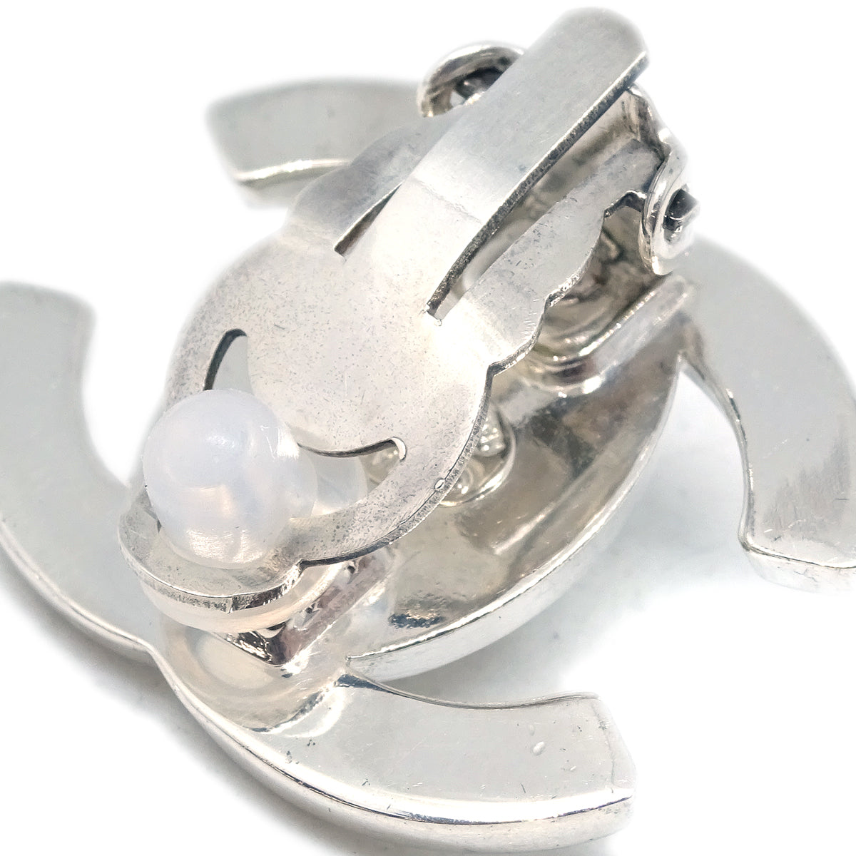 Chanel CC Turnlock Earrings Clip-On Silver Large 97A