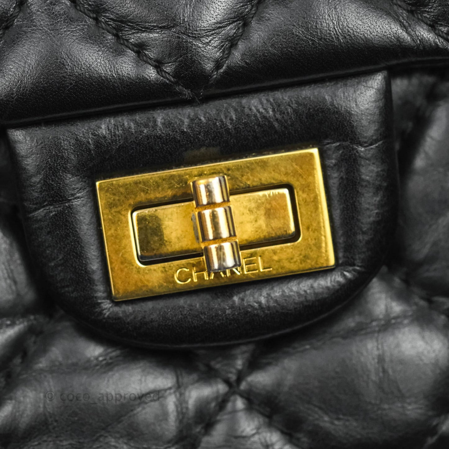 Chanel Reissue 226 Quilted Aged Calfskin Black Aged Gold Hardware