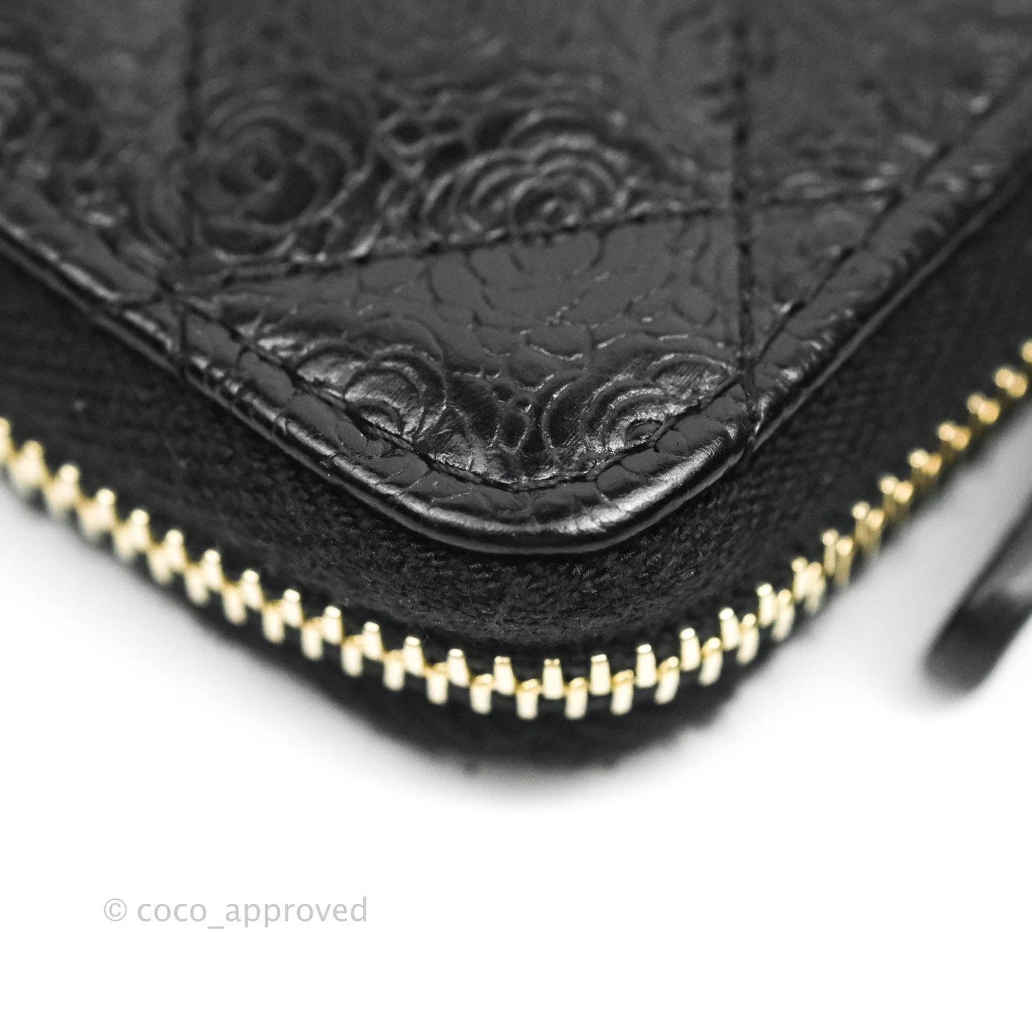 Chanel Camellia Embossed Zipped Coin Purse Black Calfskin Gold Hardware