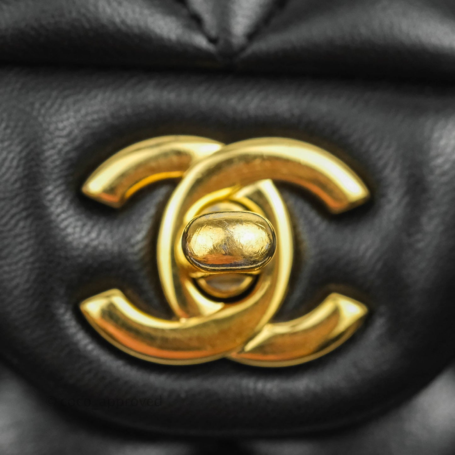 Chanel Classic M/L Medium Double Flap Black Lambskin Gold Hardware