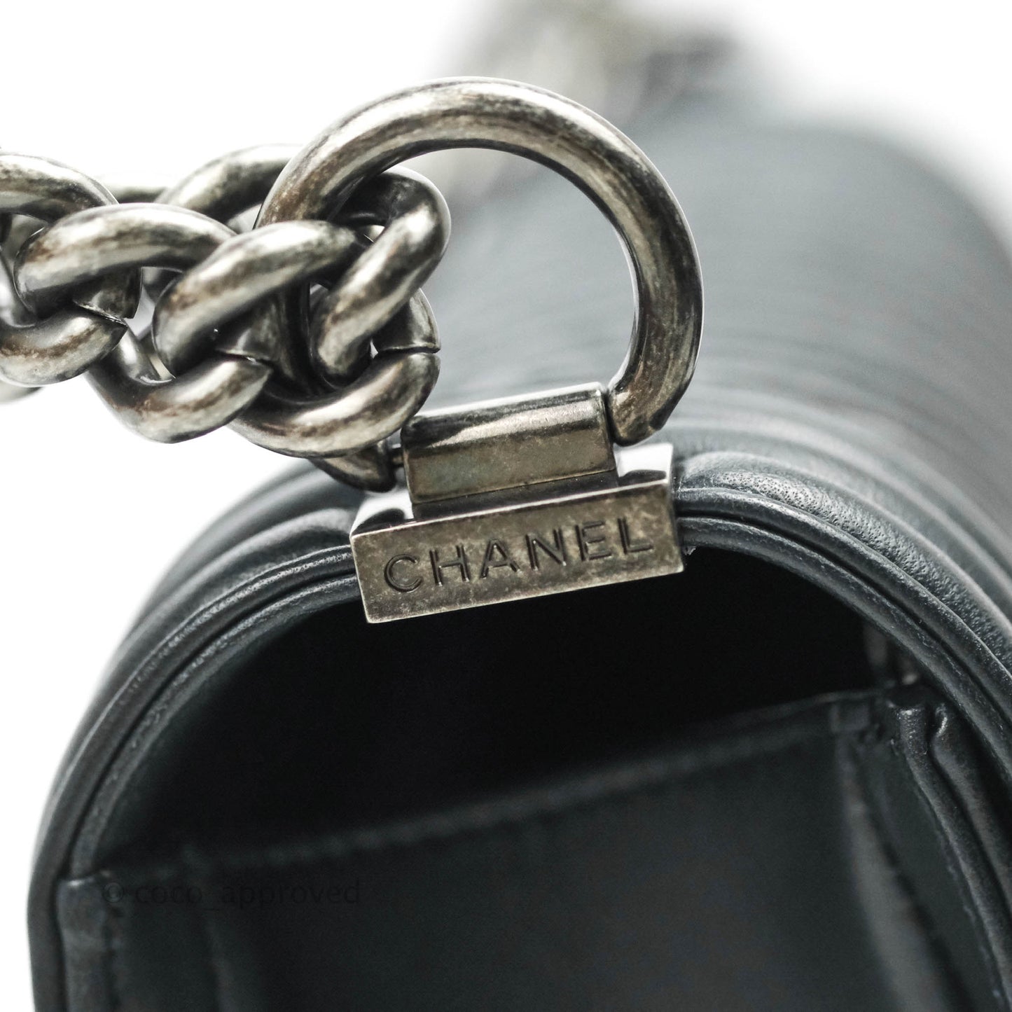 Chanel New Medium Chevron Boy Bag Navy Crumpled Calfskin Ruthenium Hardware