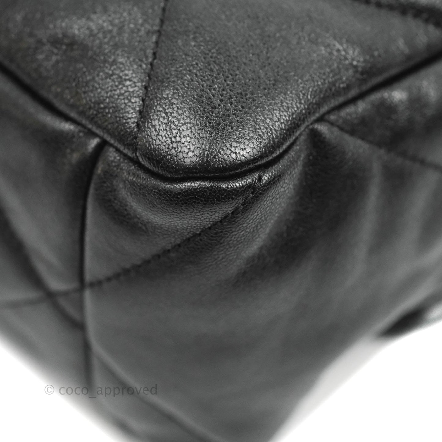 Chanel 19 Medium Black Goatskin Mixed Hardware