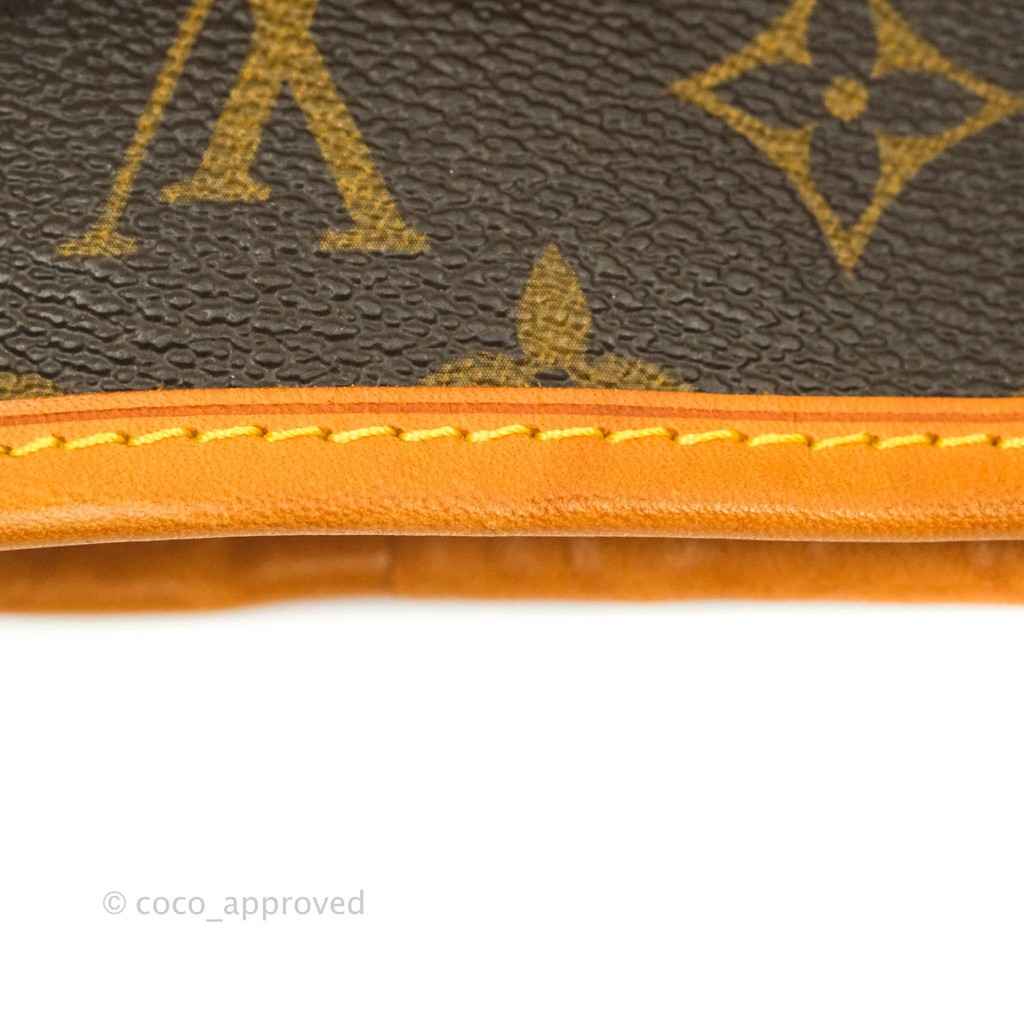 Louis Vuitton Neverfull MM Tote Bag Monogram Canvas