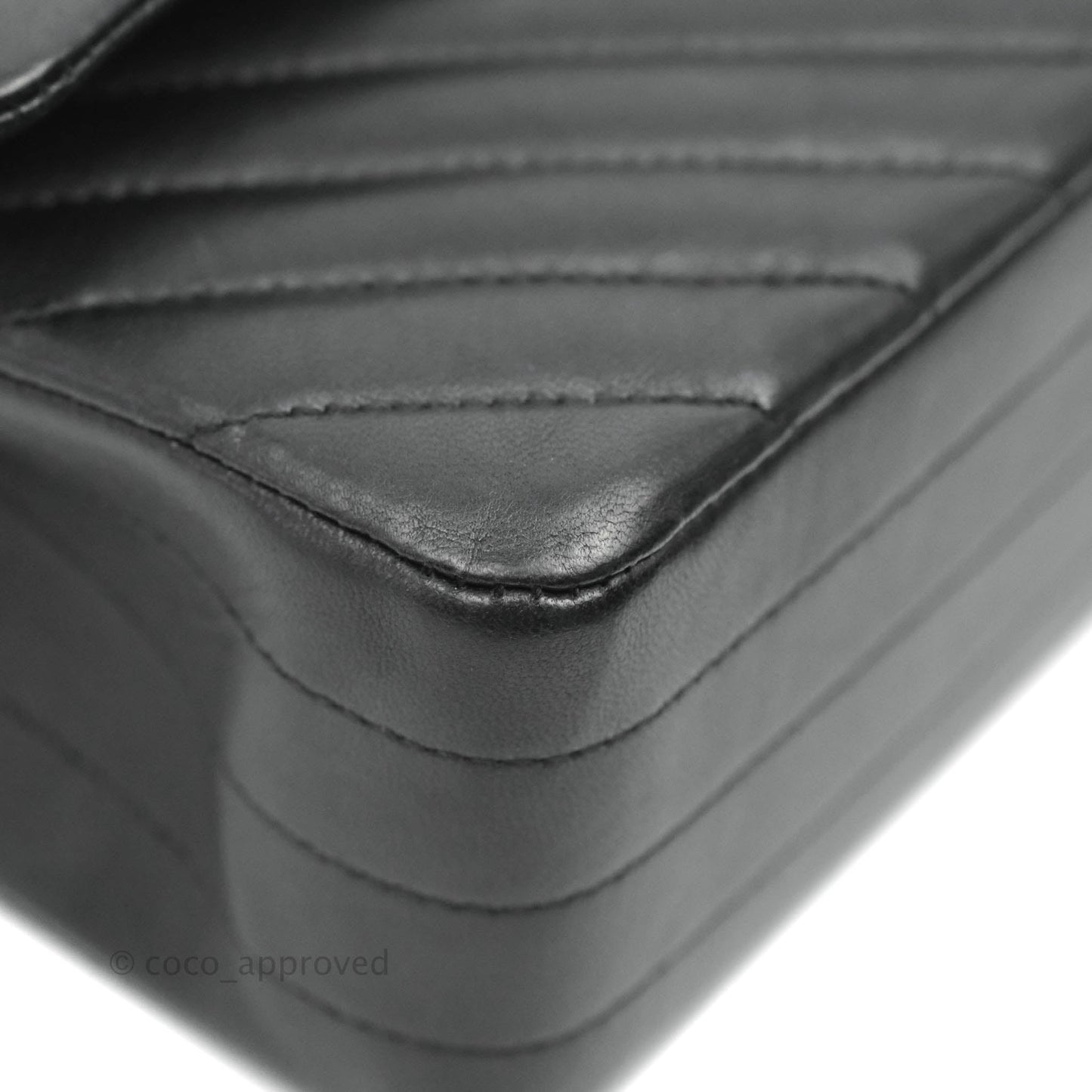 Chanel Classic Chevron M/L Medium Double Flap So Black Lambskin