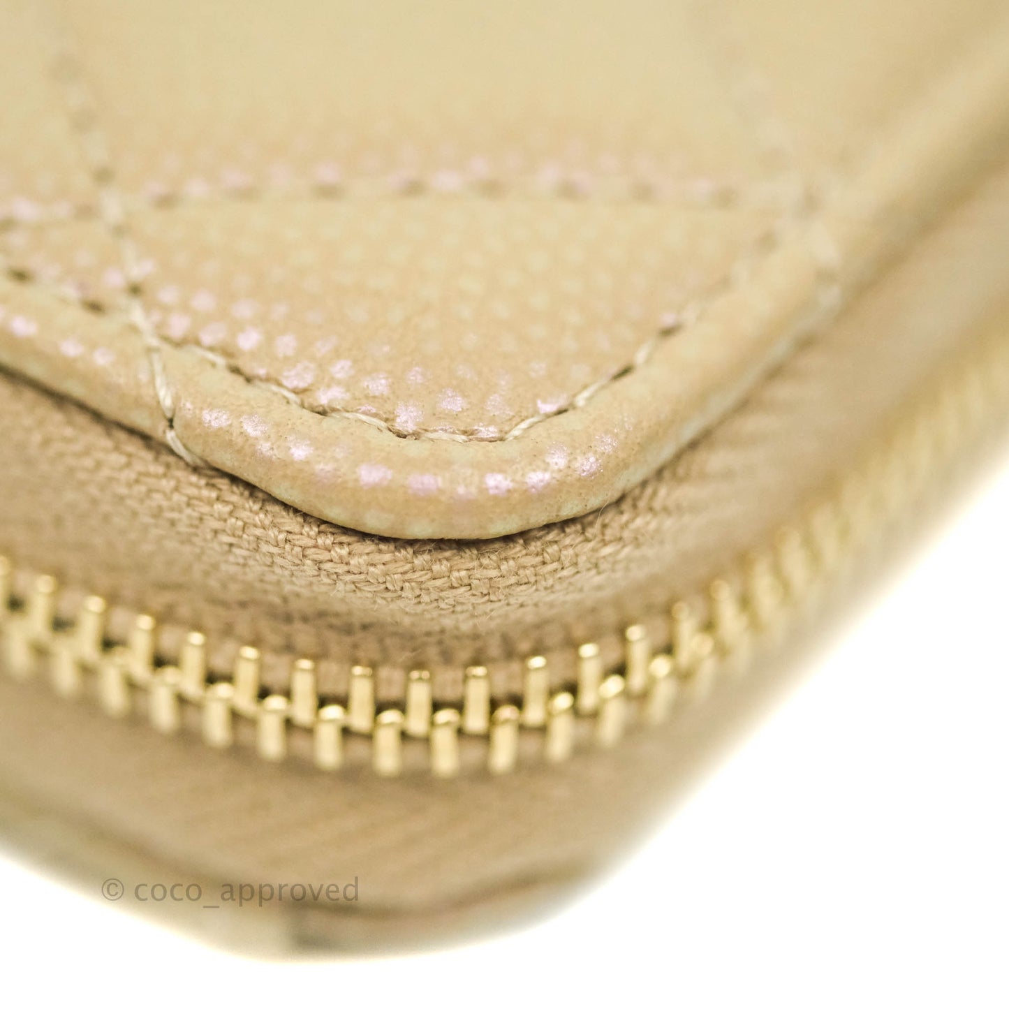 Chanel Classic Zipped Coin Purse Iridescent Beige Caviar Gold Hardware 21S