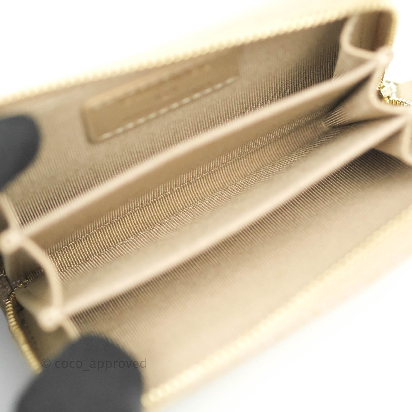 Chanel Classic Zipped Coin Purse Iridescent Beige Caviar Gold Hardware 21S