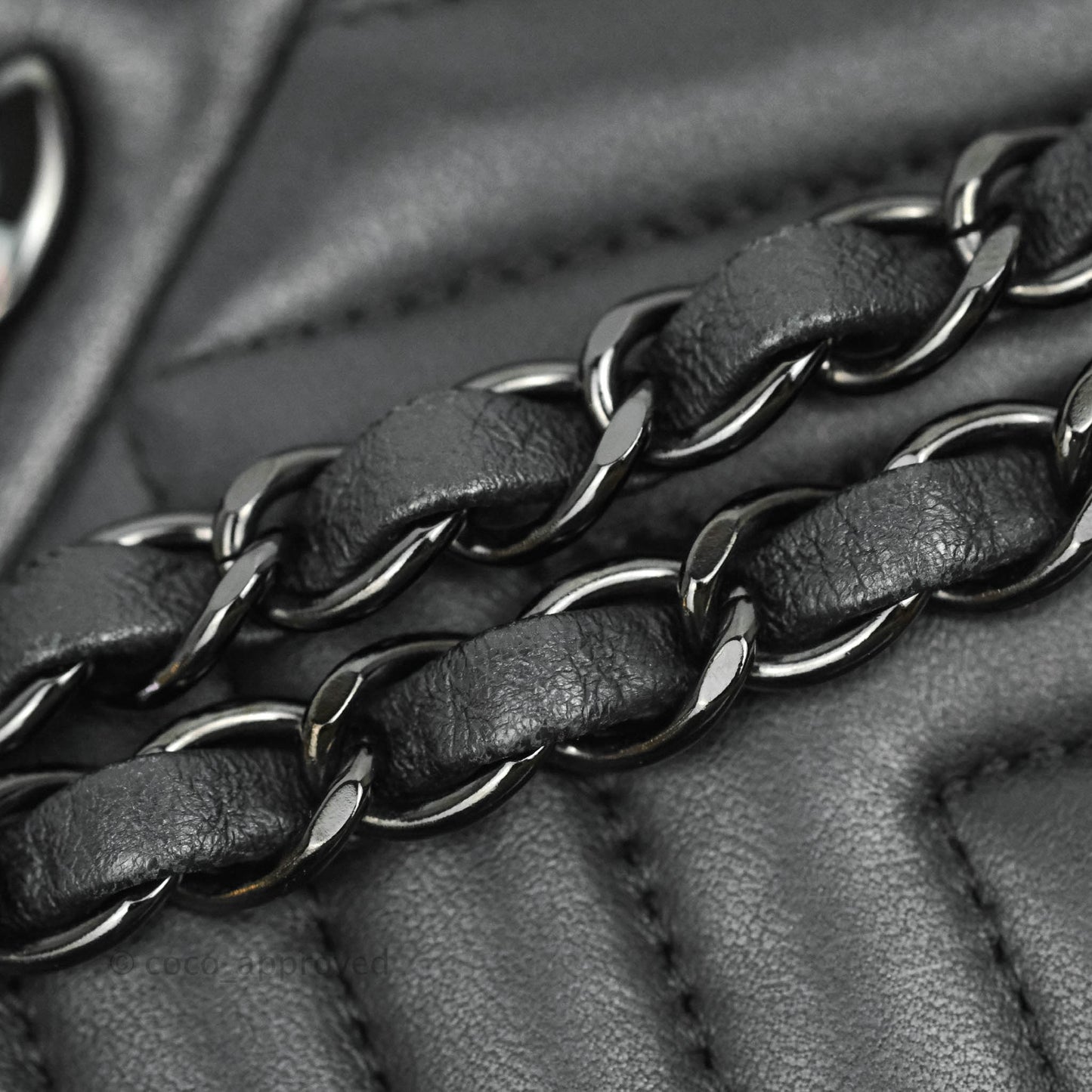 Chanel Classic Chevron M/L Medium Double Flap So Black Lambskin