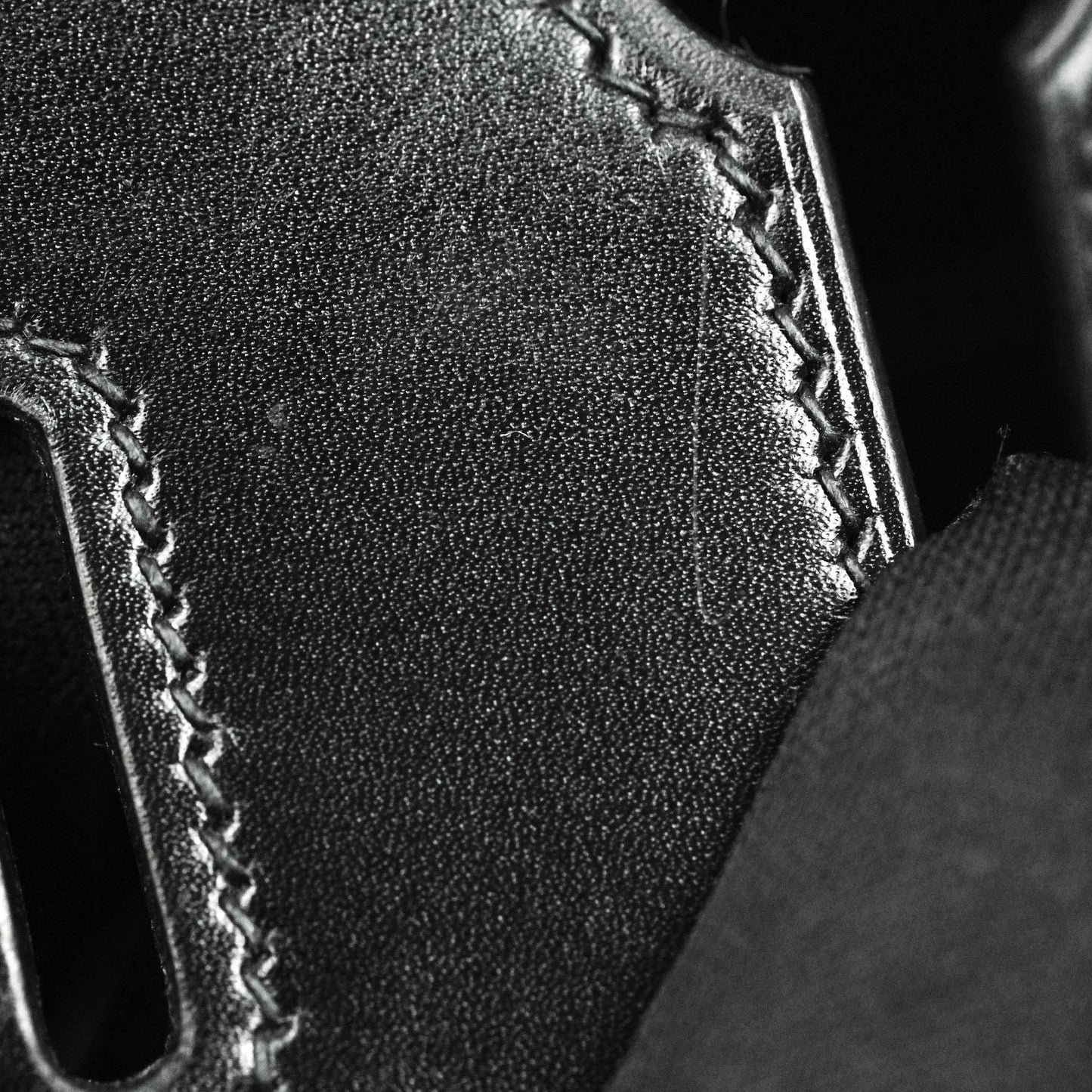 Hermès Birkin 30 Black Box Calfskin Gold Hardware
