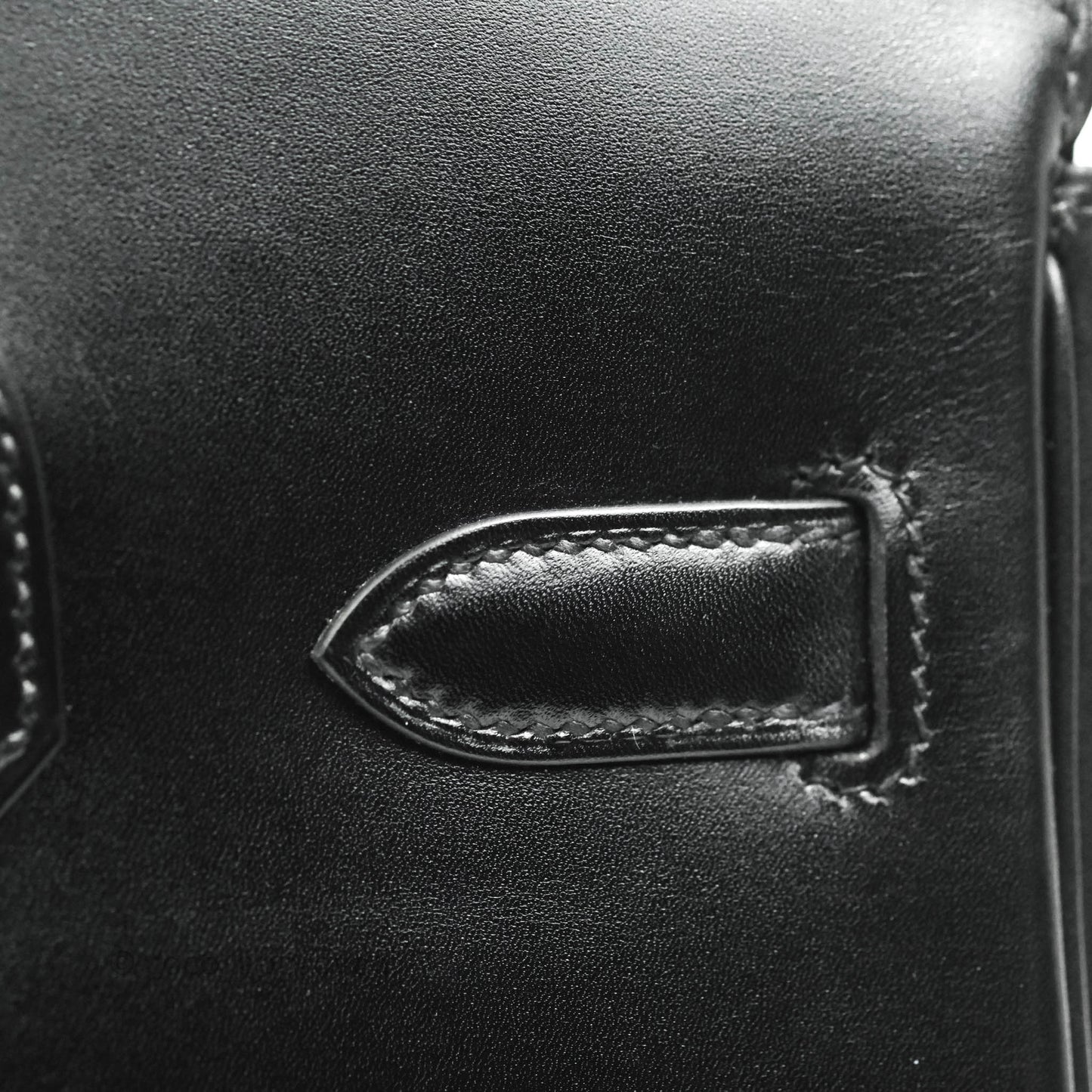 Hermès Birkin 30 Black Box Calfskin Gold Hardware
