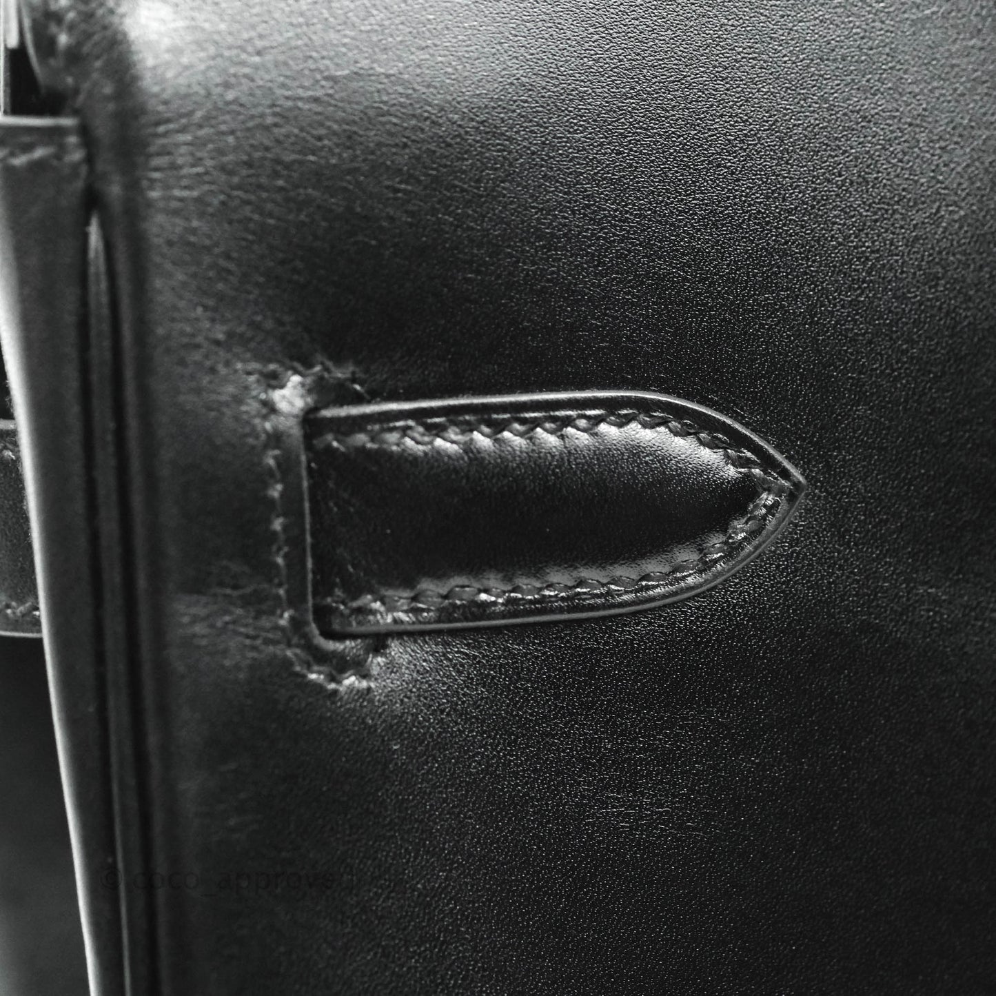 Hermès Birkin 30 Black Box Calfskin Gold Hardware