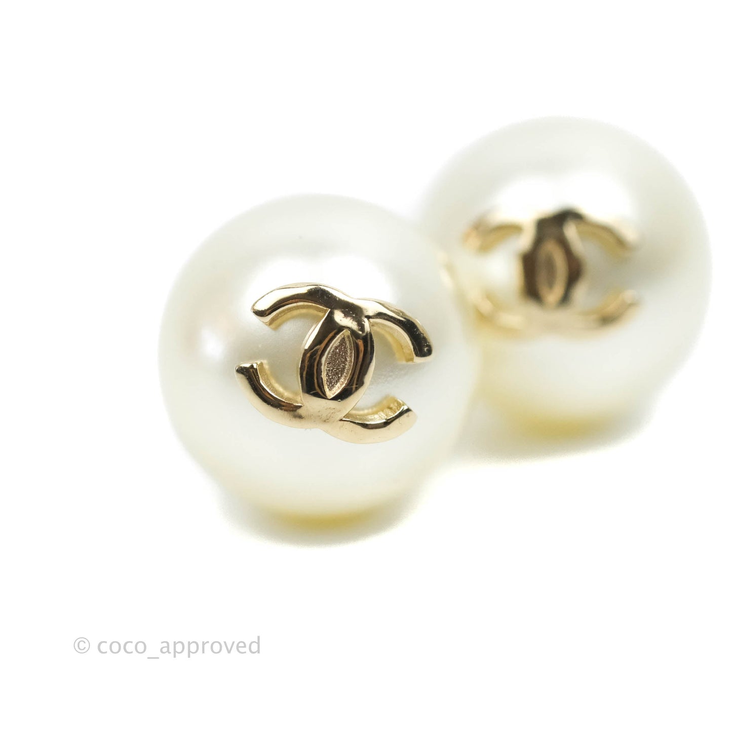 Chanel CC Crystal Earrings Gold Tone 19V