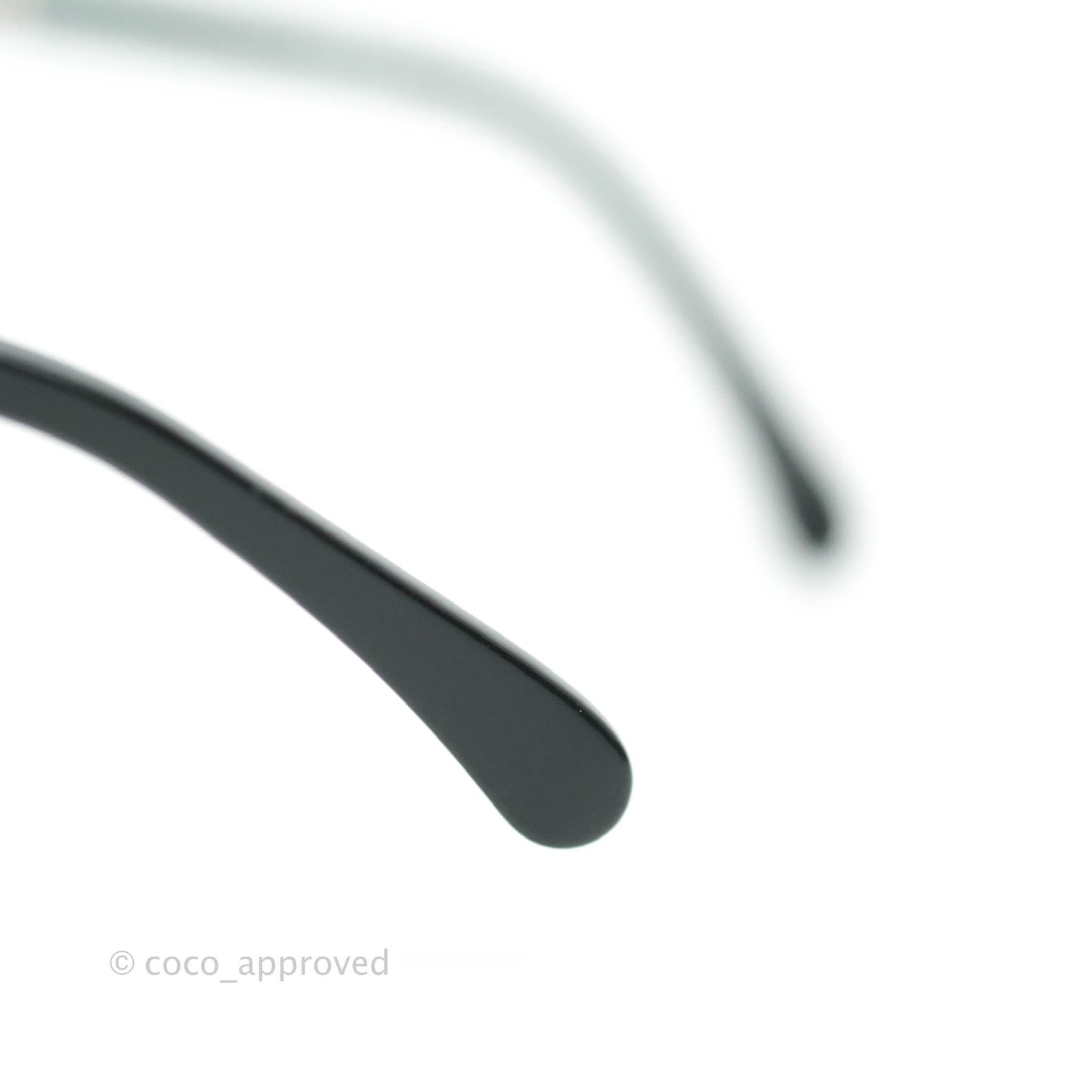 Chanel Black Acetate Frame Gradient Chain-Link Sunglasses Gold Tone