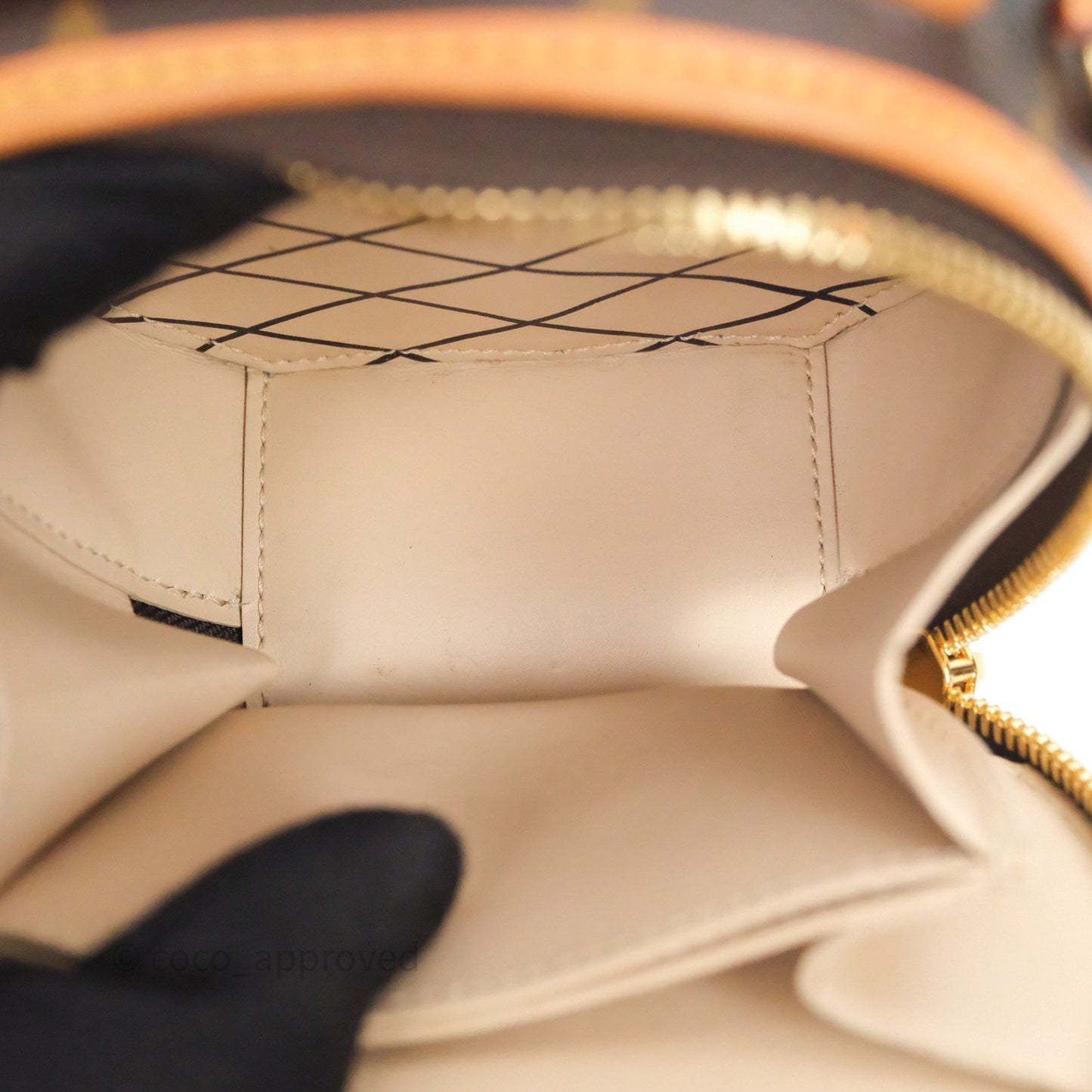 Louis Vuitton Mini Boîte Chapeau Monogram Canvas