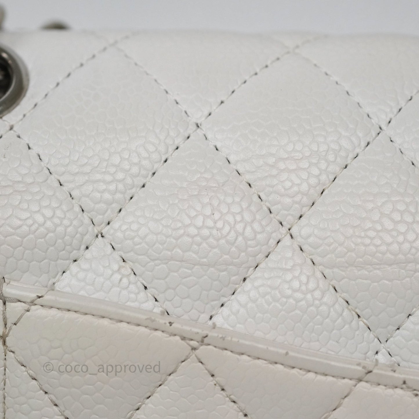 Chanel M/L Medium Classic Flap Quilted White Caviar Silver Hardware