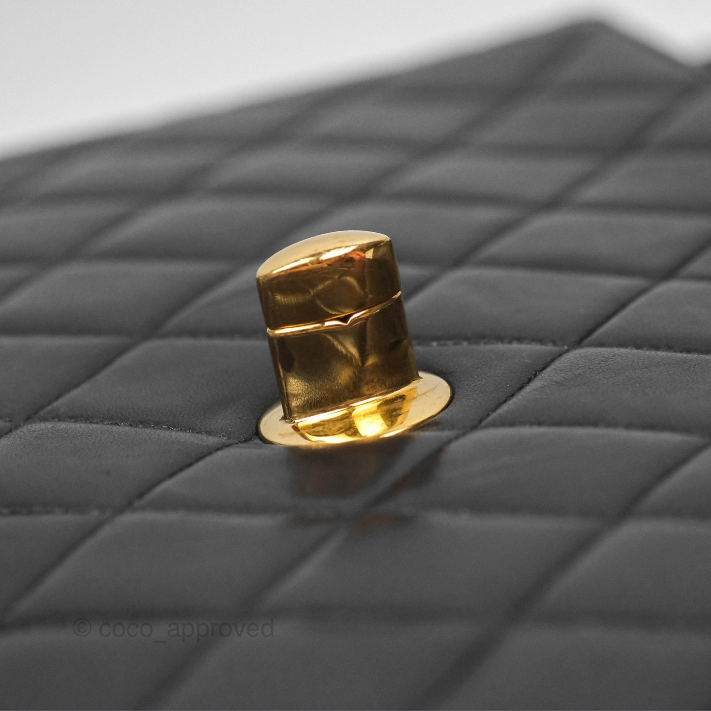 Chanel Vintage Jumbo Single Flap Black Lambskin 24K Gold Hardware