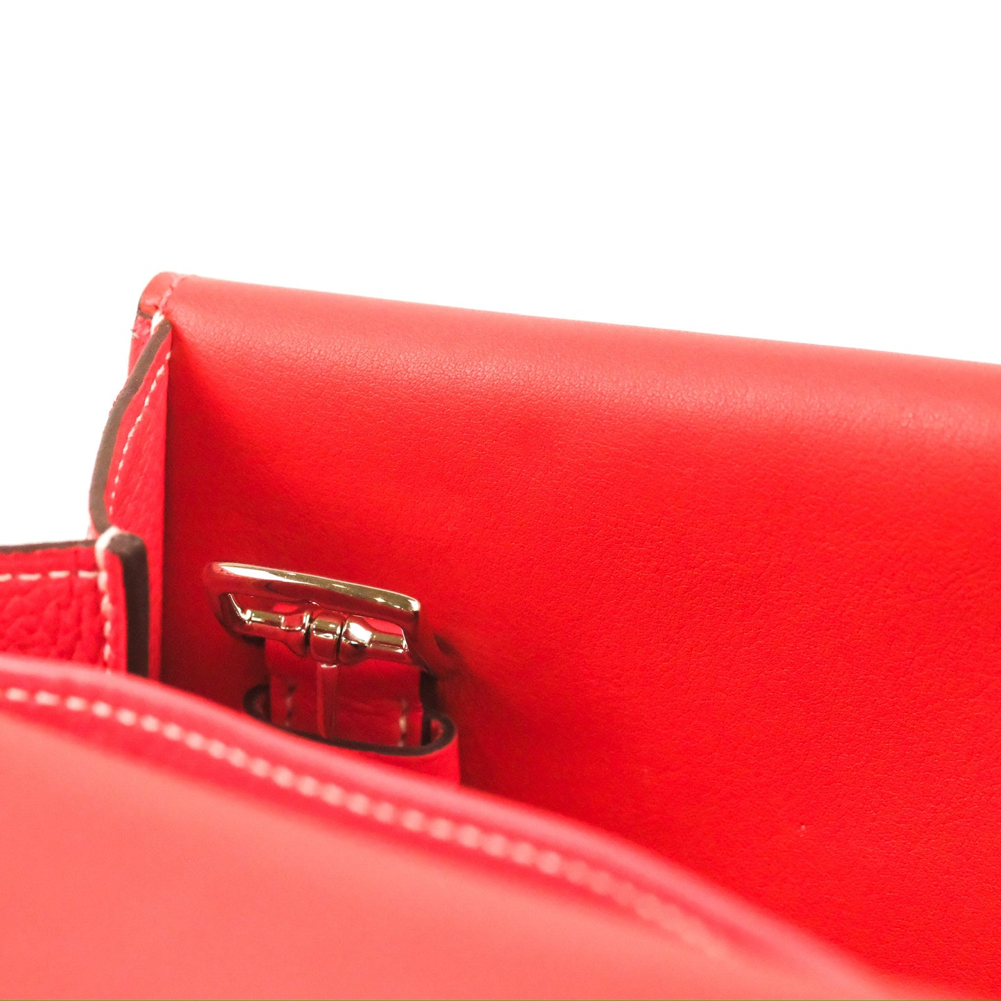 Hermès Halzan 31 Red Palladium Hardware