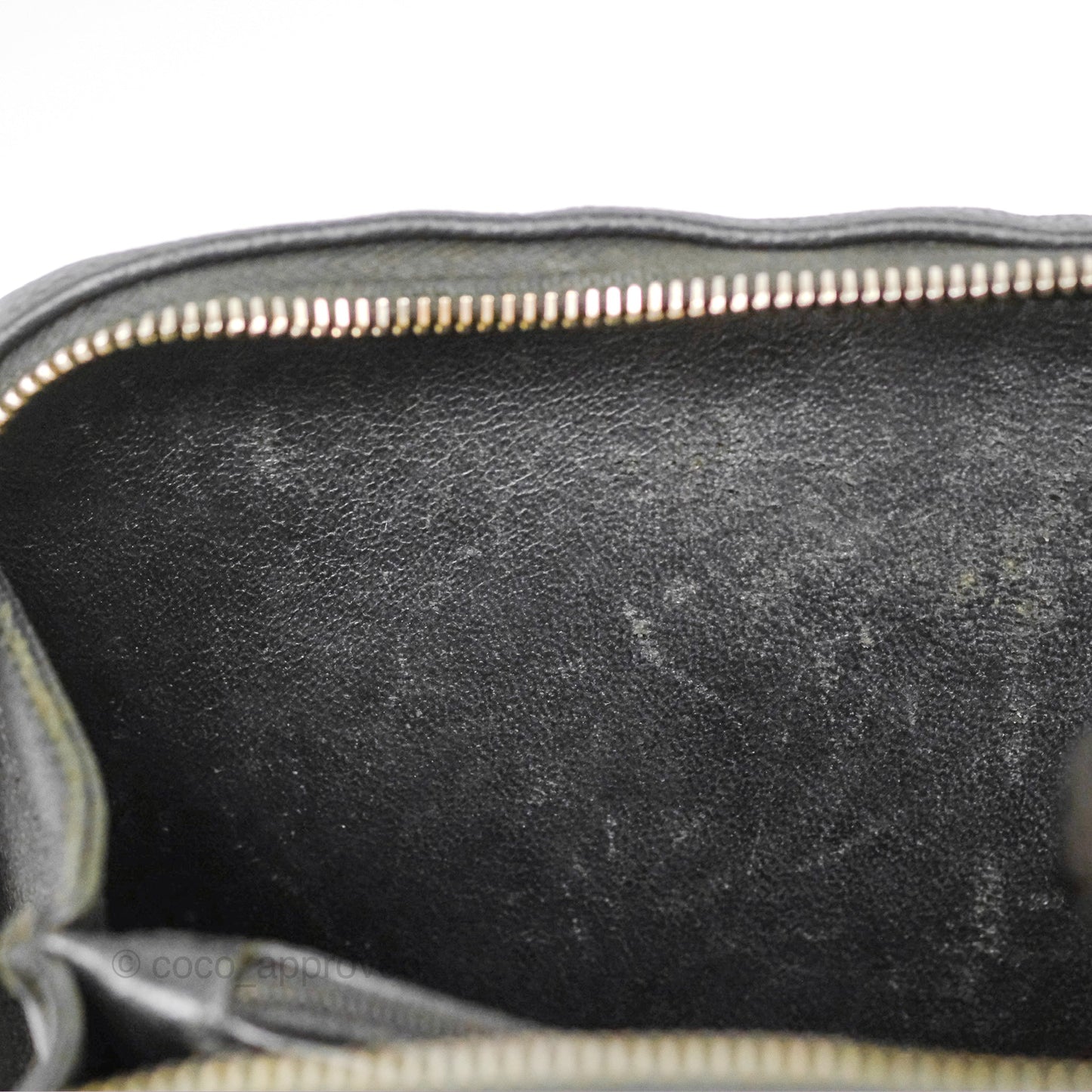 Chanel Quilted Medium CC Filigree Vanity Case Black Caviar Gold Hardware