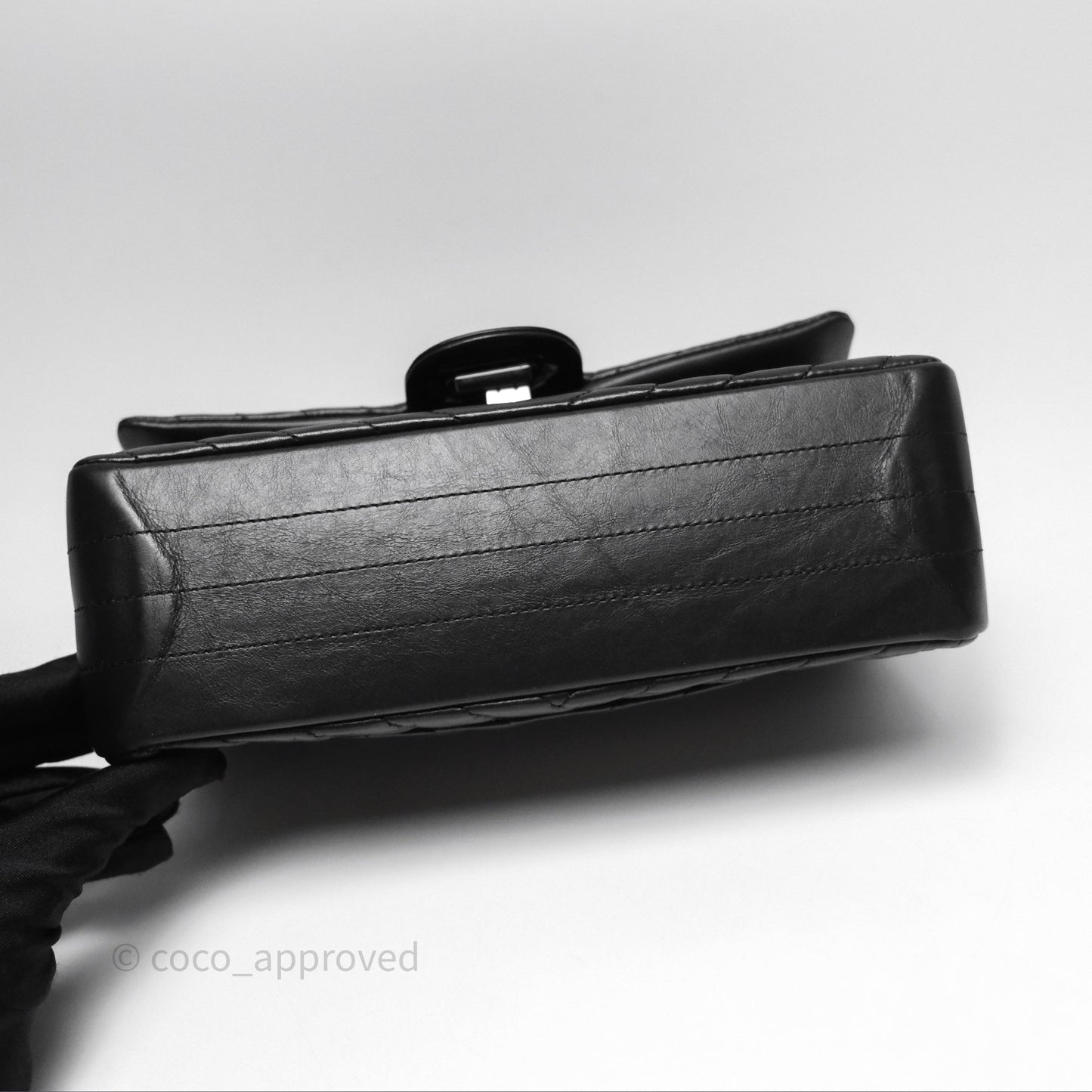 Chanel Reissue 225 Chevron Aged Calfskin So Black