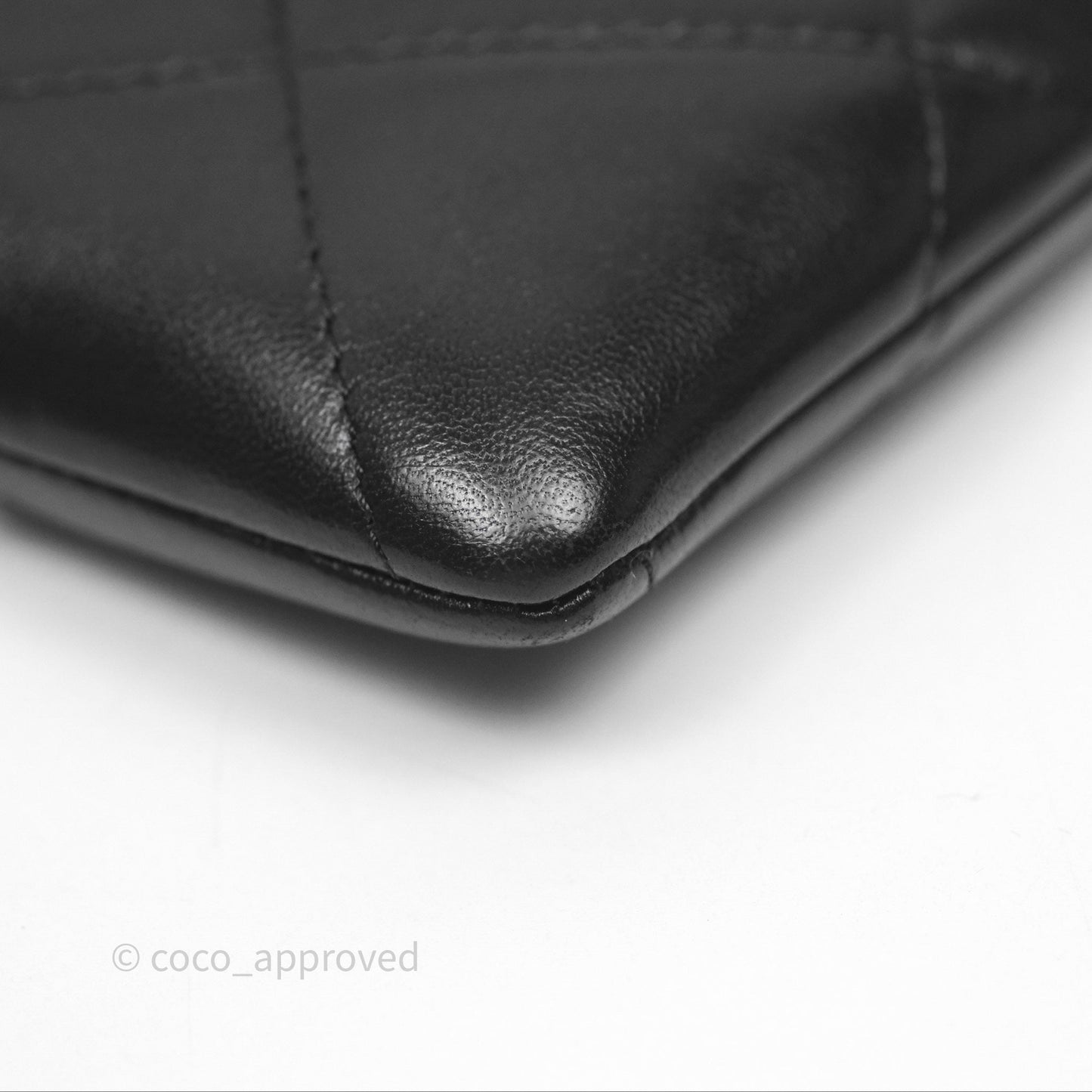 Chanel 19 Black Zipped Coin Purse Lambskin Gold Hardware