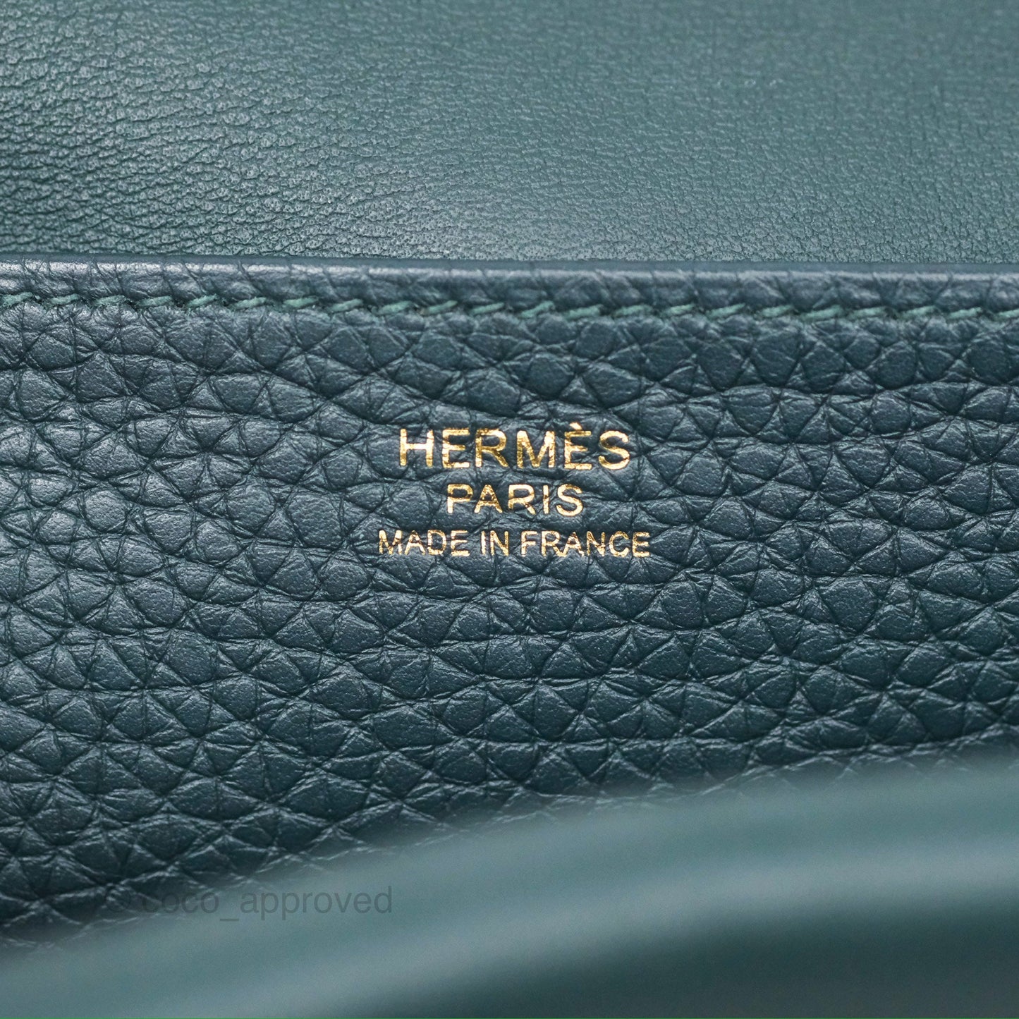Hermès Halzan 25 Taurillon Clemence 60 Vert Cypres Gold Hardware