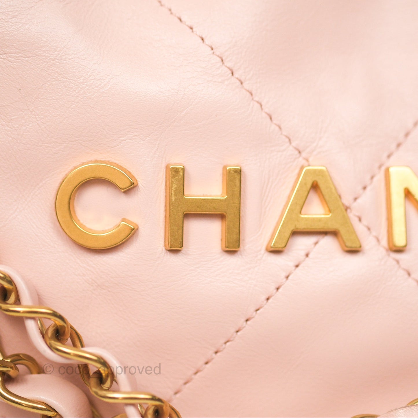 Chanel 22 Small Quilted Pink Shiny Crumpled Calfskin Aged Gold Hardware