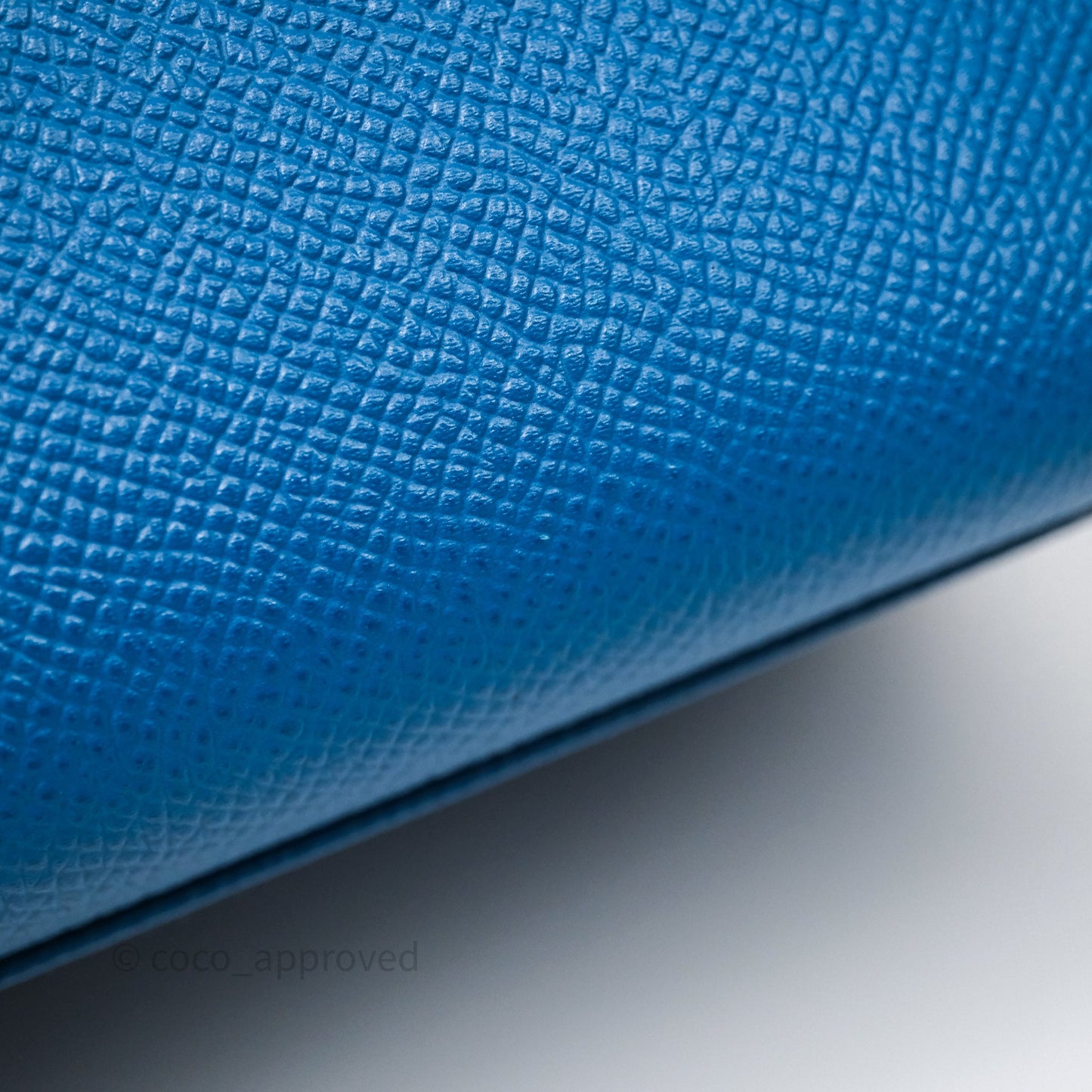 Hermès Kelly 28 Blue Epsom Gold Hardware