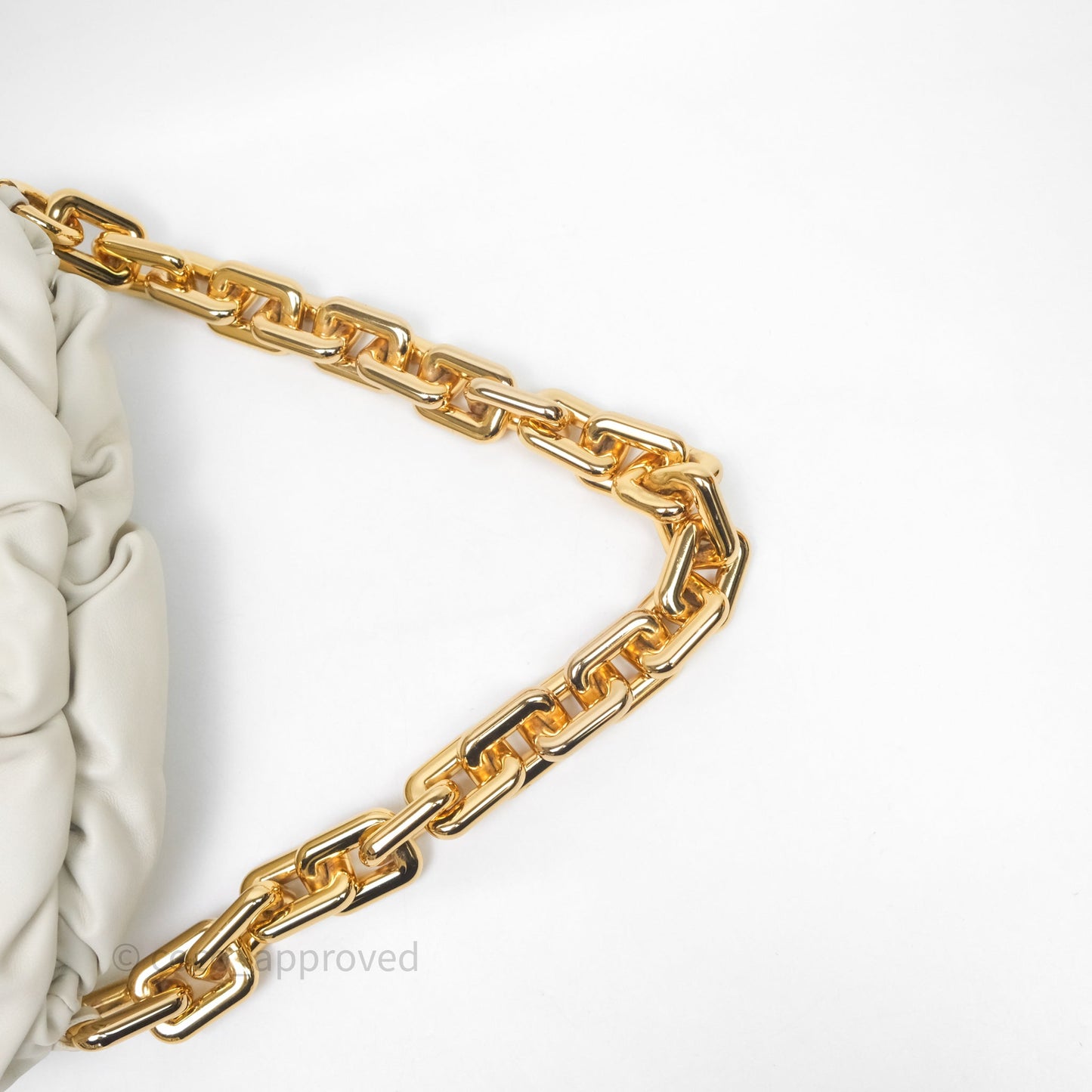 Bottega Veneta Chain Pouch Plaster Calfskin