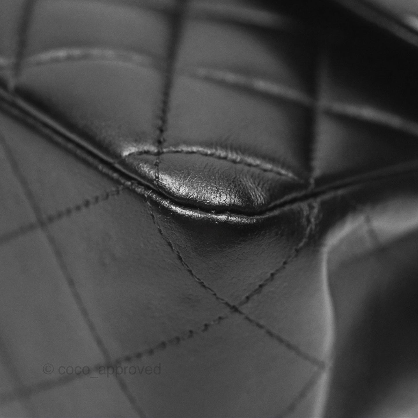 Chanel Classic M/L Medium Flap Quilted Black Lambskin Silver Hardware
