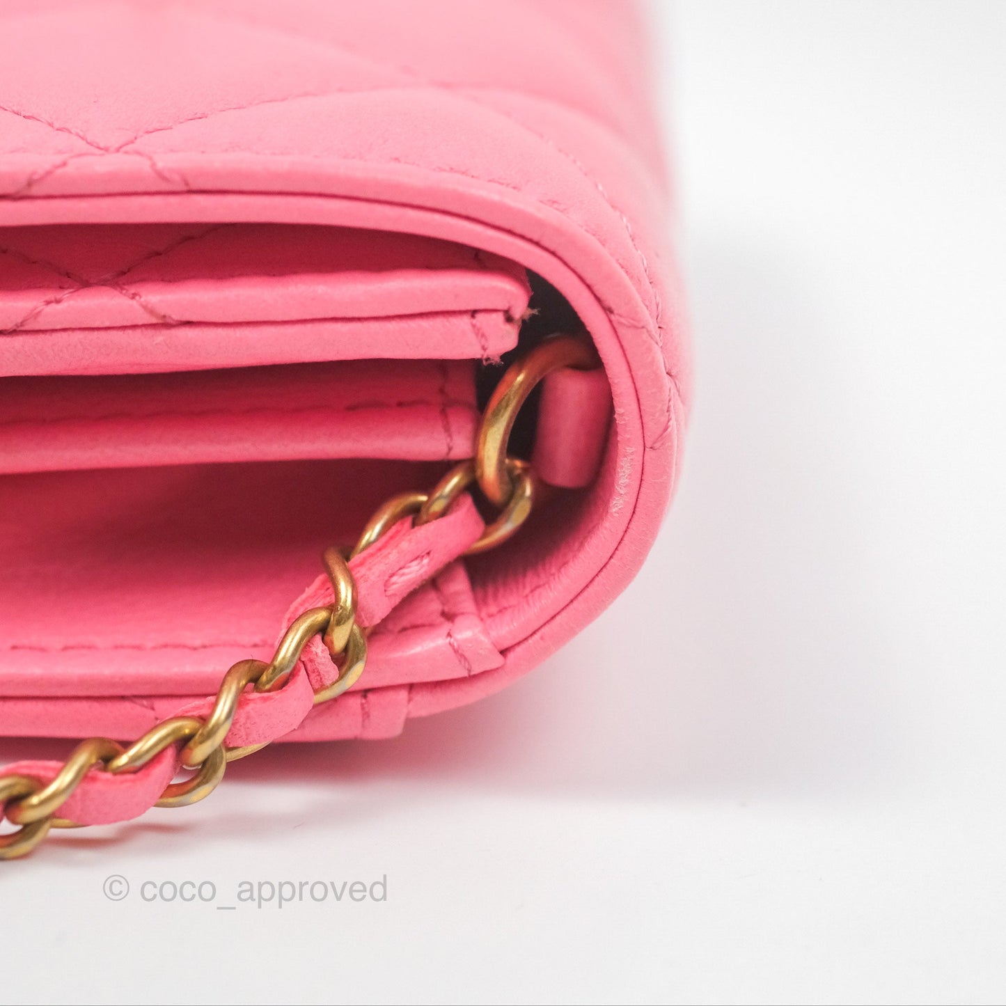Chanel Pearl Crush Mini Clutch With Chain Pink Lambskin Aged Gold Hardware