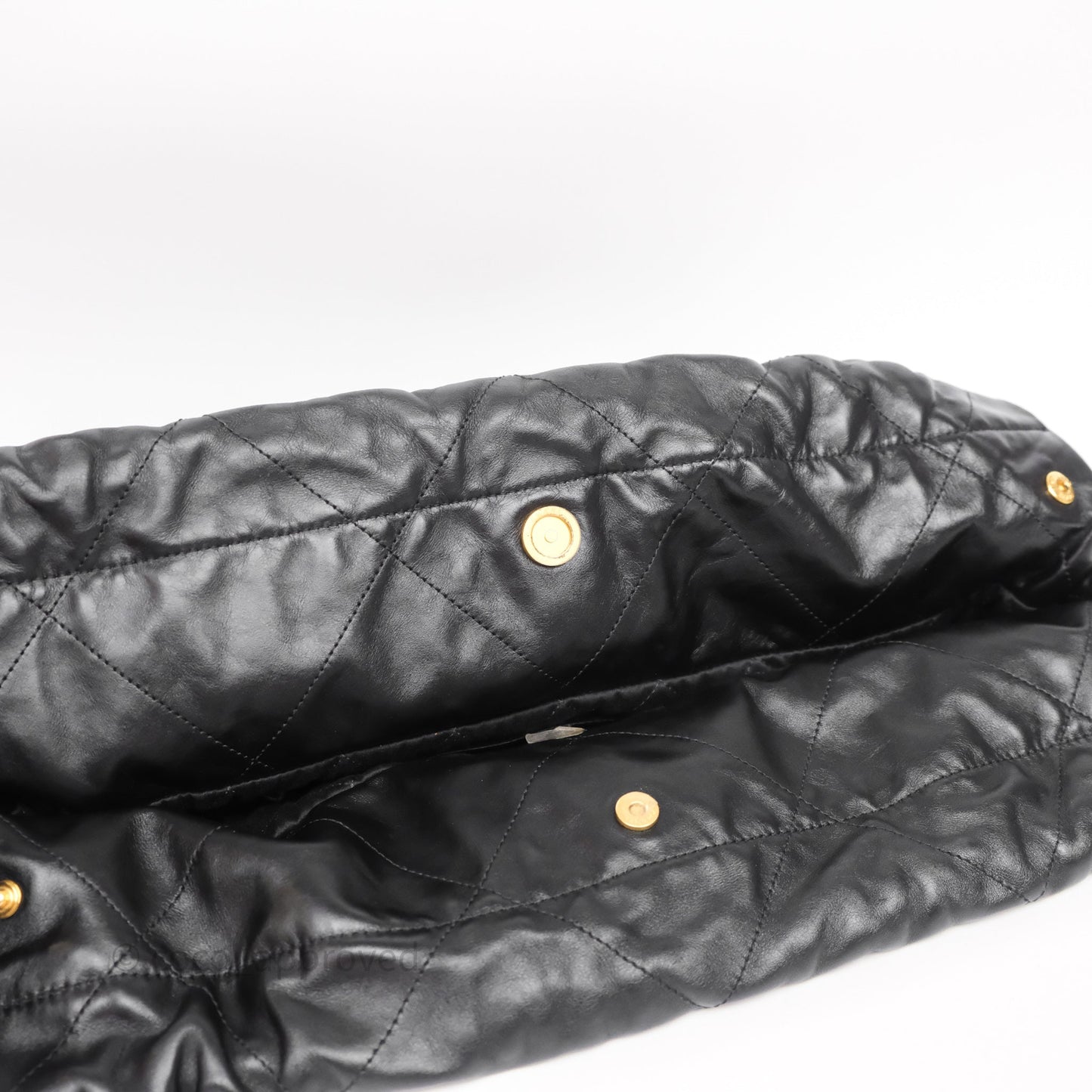 Chanel 22 Bag Medium Black Calfskin Aged Gold Hardware