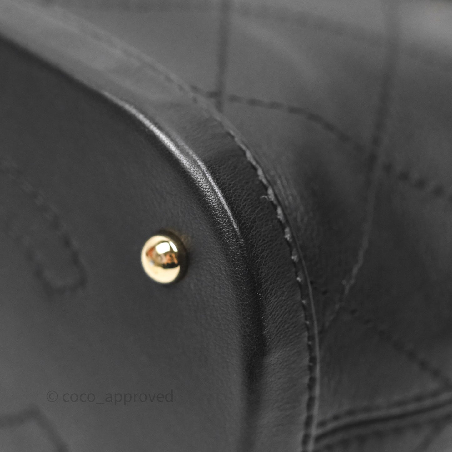 Chanel Quilted Drawstring Bucket Bag Black Calfskin Gold Hardware