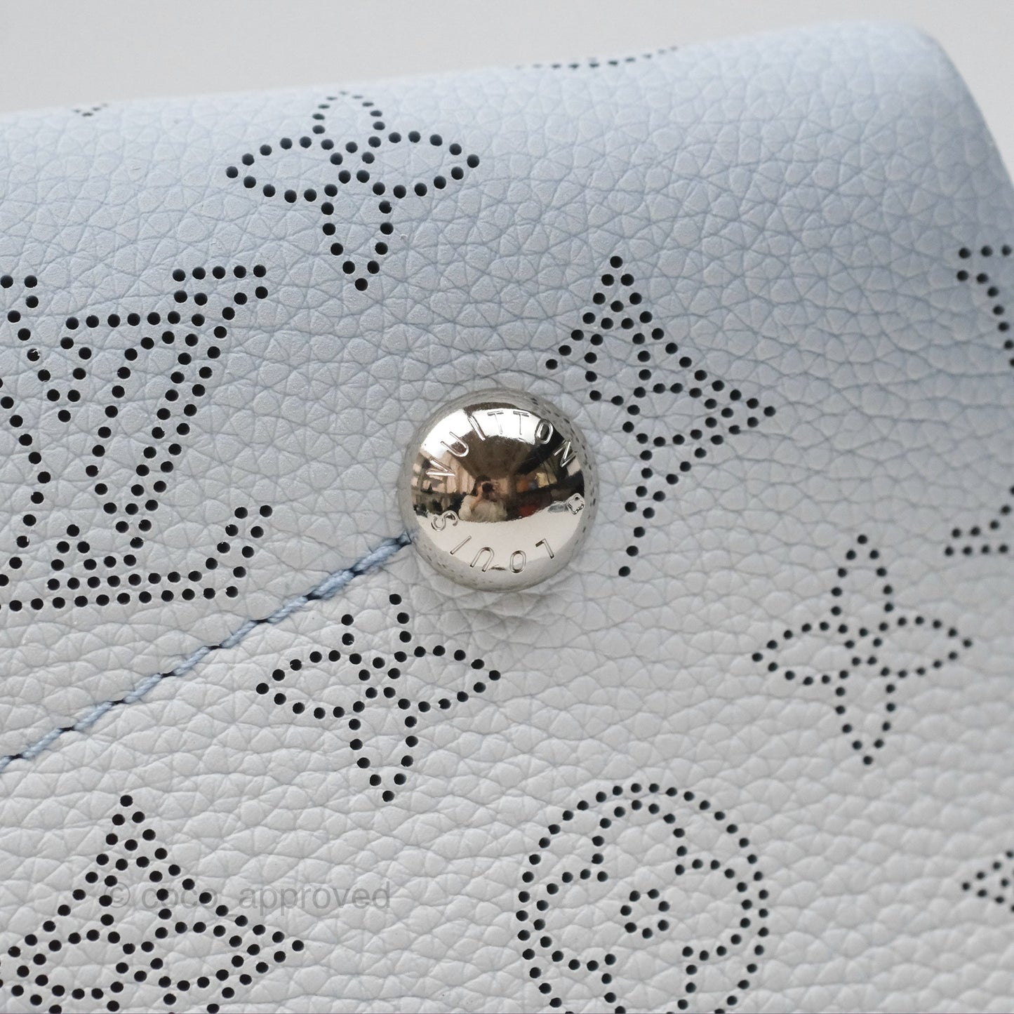 Louis Vuitton Bella Blue Nuage Mahina Calfskin