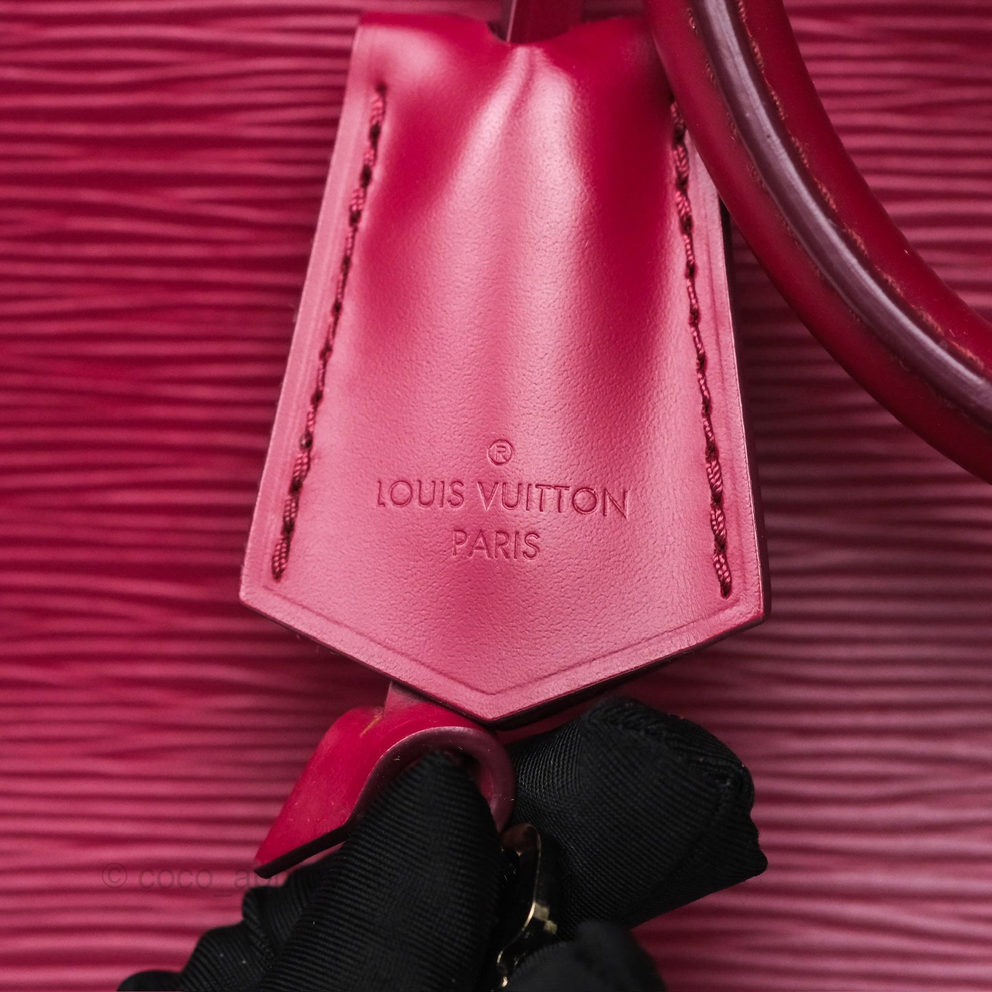 Louis Vuitton Alma PM Fuchsia Epi