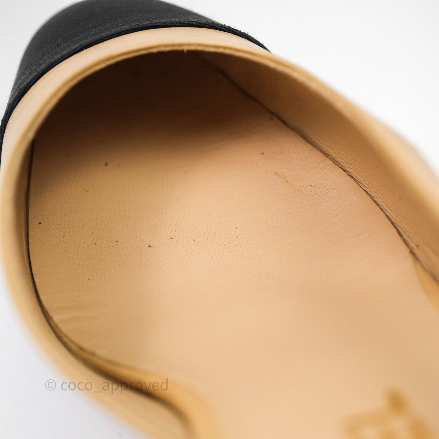 Chanel Classic Slingback Beige Black Leather Size 36