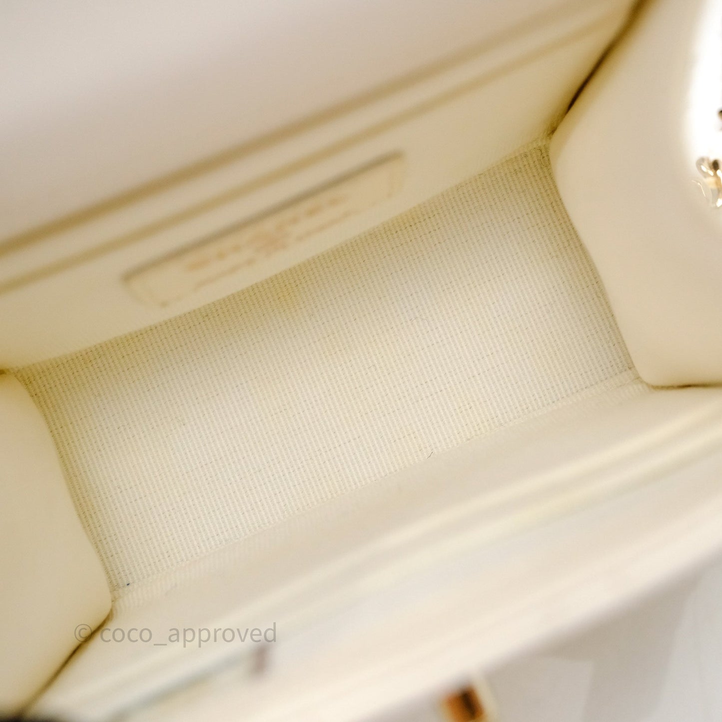 Chanel Mini Quilted Trendy CC Clutch With Chain White Lambskin Gold Hardware