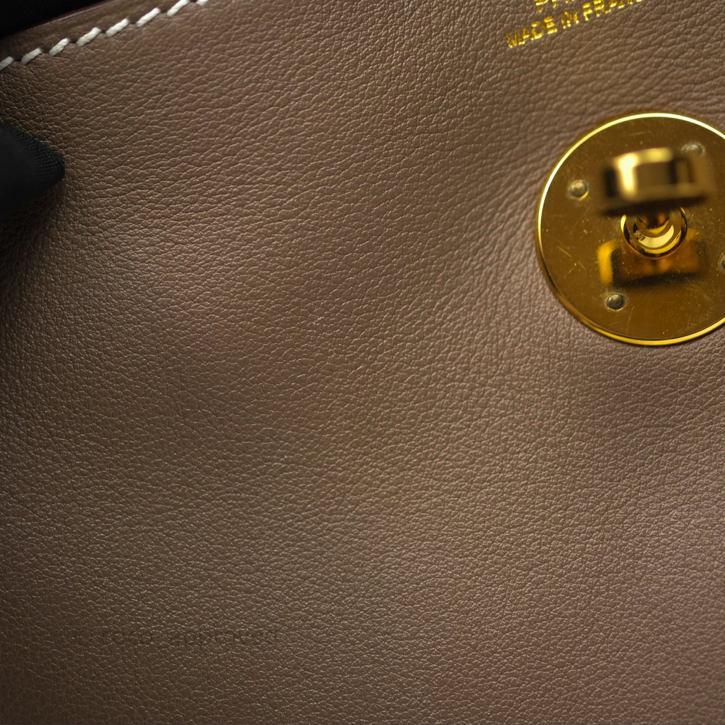 Hermès Lindy 30 Etoupe 18 Swift Gold Hardware