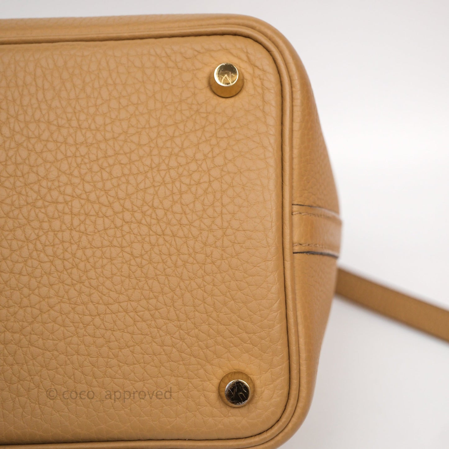 Hermès Picotin Lock 18 Chai 0M Taurillon Clemence Gold Hardware