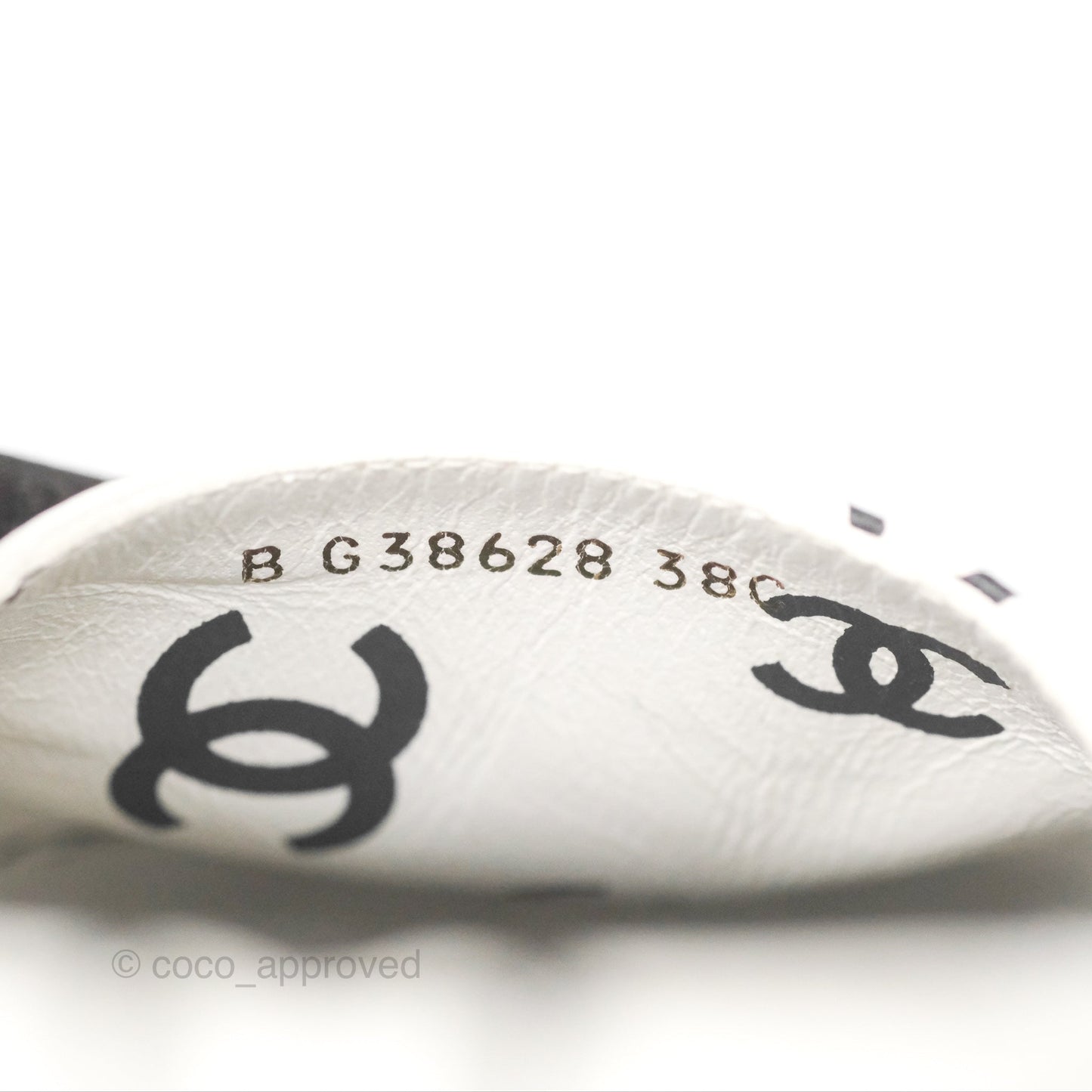 Chanel Printed CC Espadrilles White/Black Lambskin Size 38