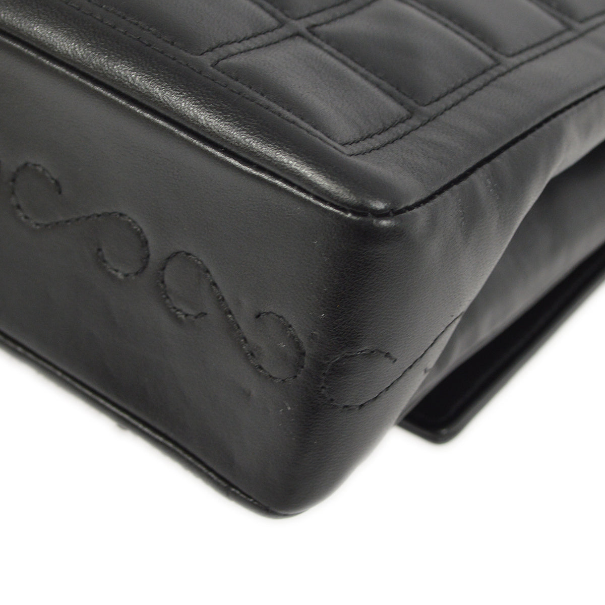 Luxury Chanel Black Lambskin Mademoiselle Lock Choco Bar Shoulder Bag