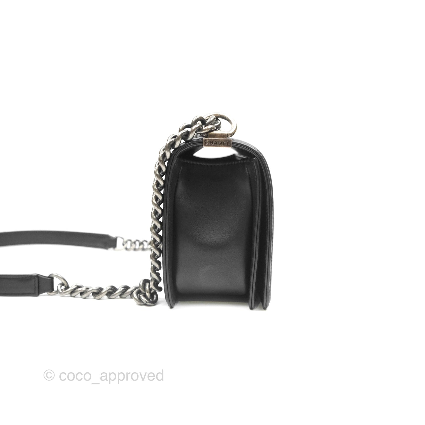 Chanel Medium Boy Quilted Black Lambskin Ruthenium Hardware