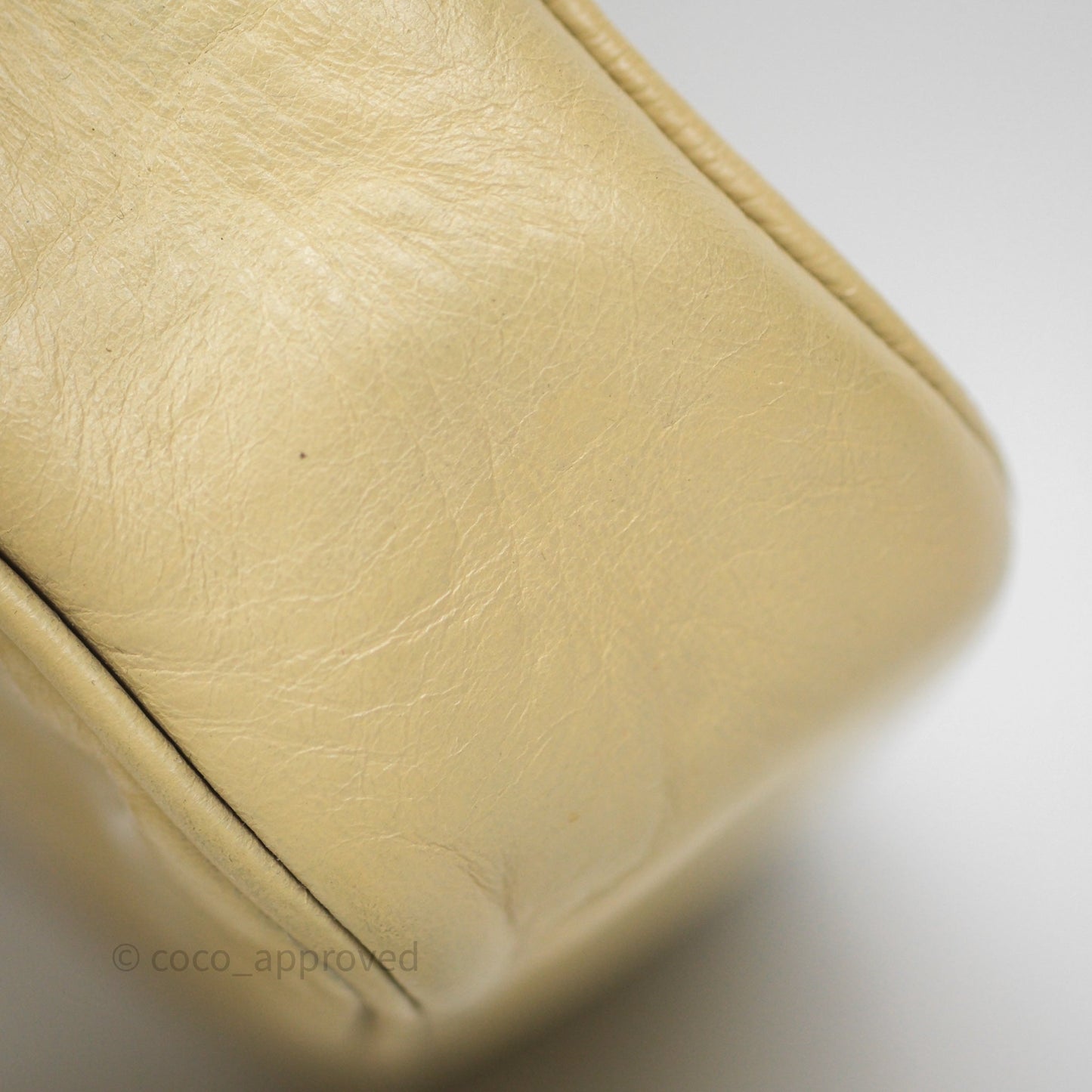 Chanel Vintage CC Flap Bag Beige Lambskin Gold Hardware