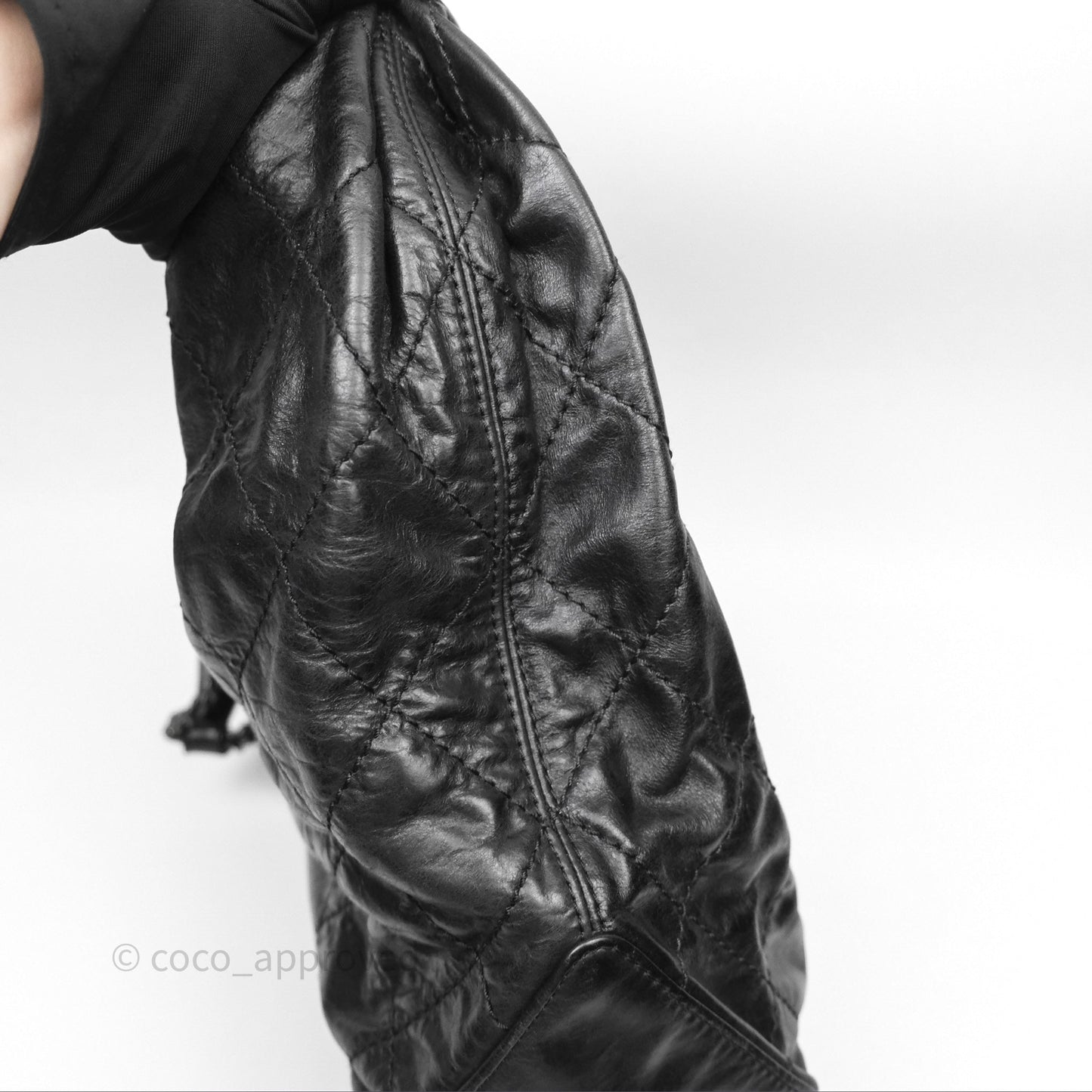 Chanel Quilted Coco Supple Hobo Black Aged Calfskin Ruthenium Hardware