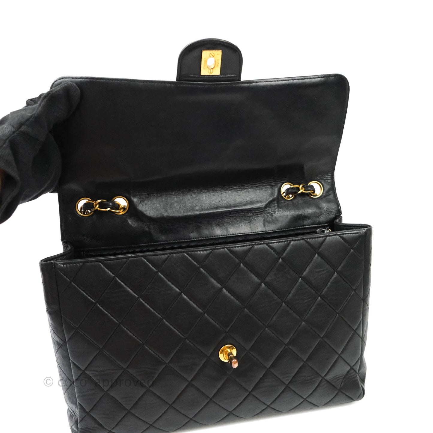 Chanel Vintage Jumbo Single Flap Black Lambskin 24K Gold Hardware