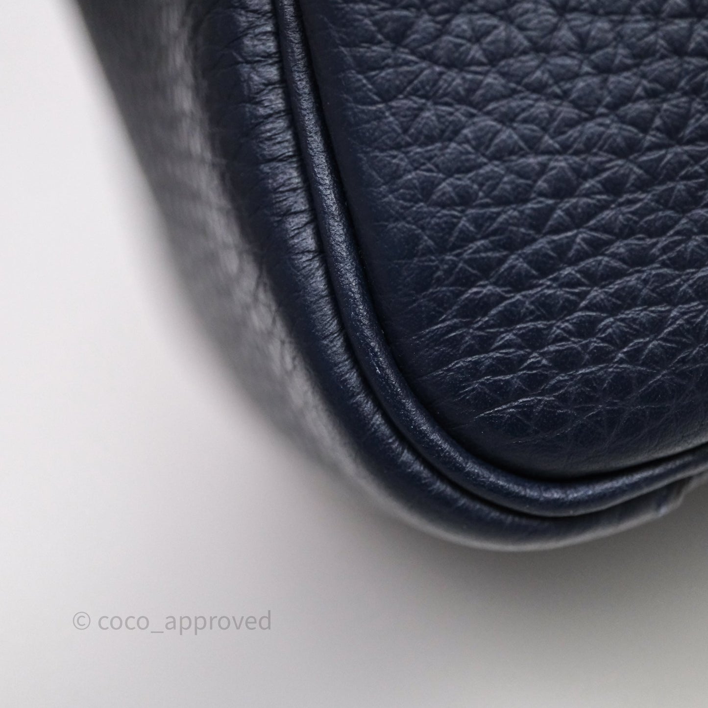 Hermès Lindy 30 Bleu Nuit 2Z Clemence Gold Hardware