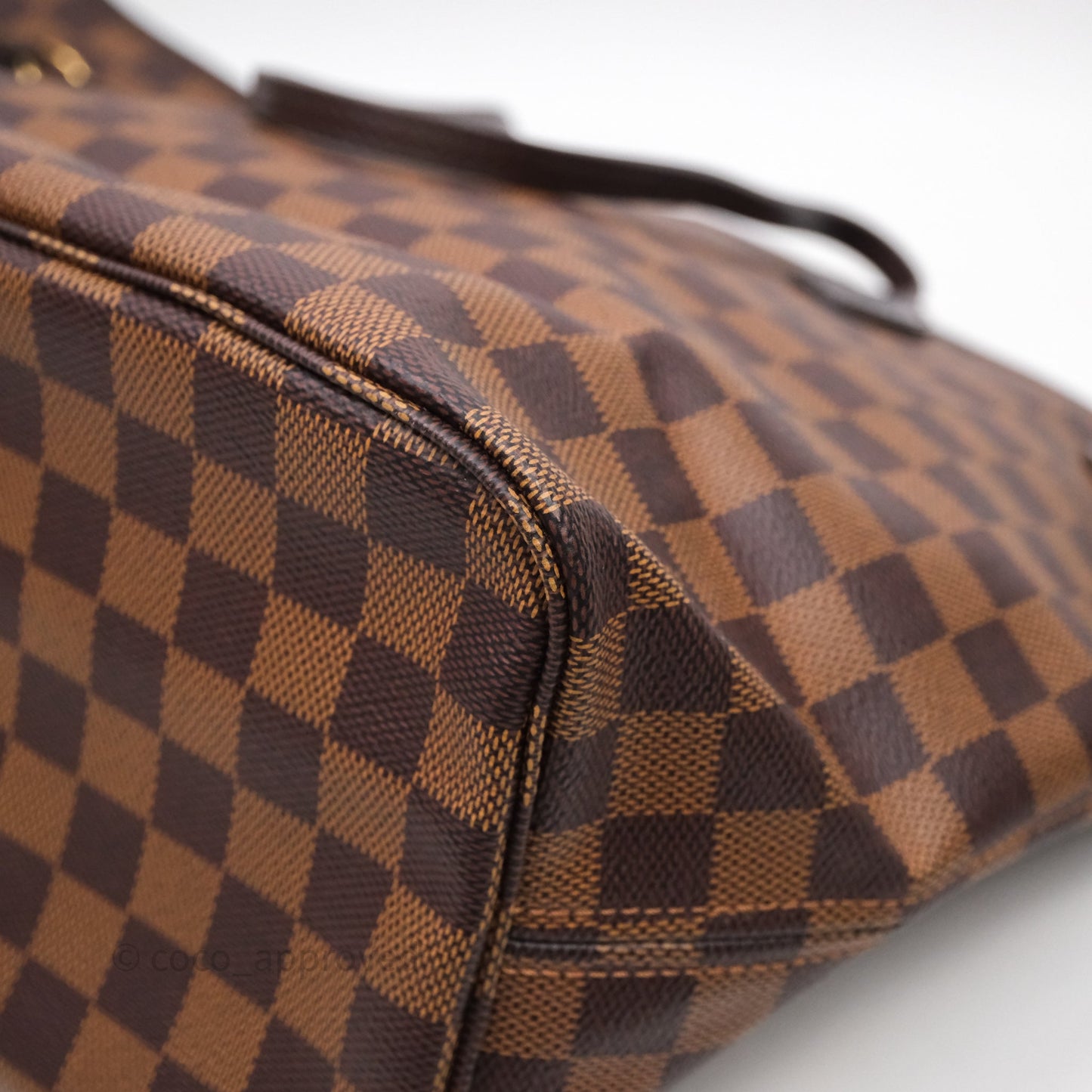 Louis Vuitton Neverfull MM Damier Ebene Canvas