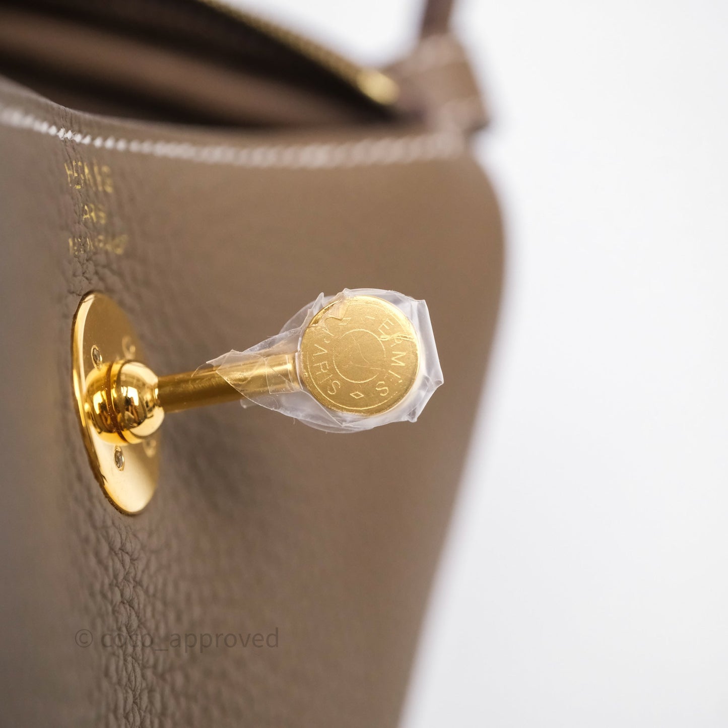 Hermès Mini Lindy 20 Etoupe 18 Clemence Gold Hardware